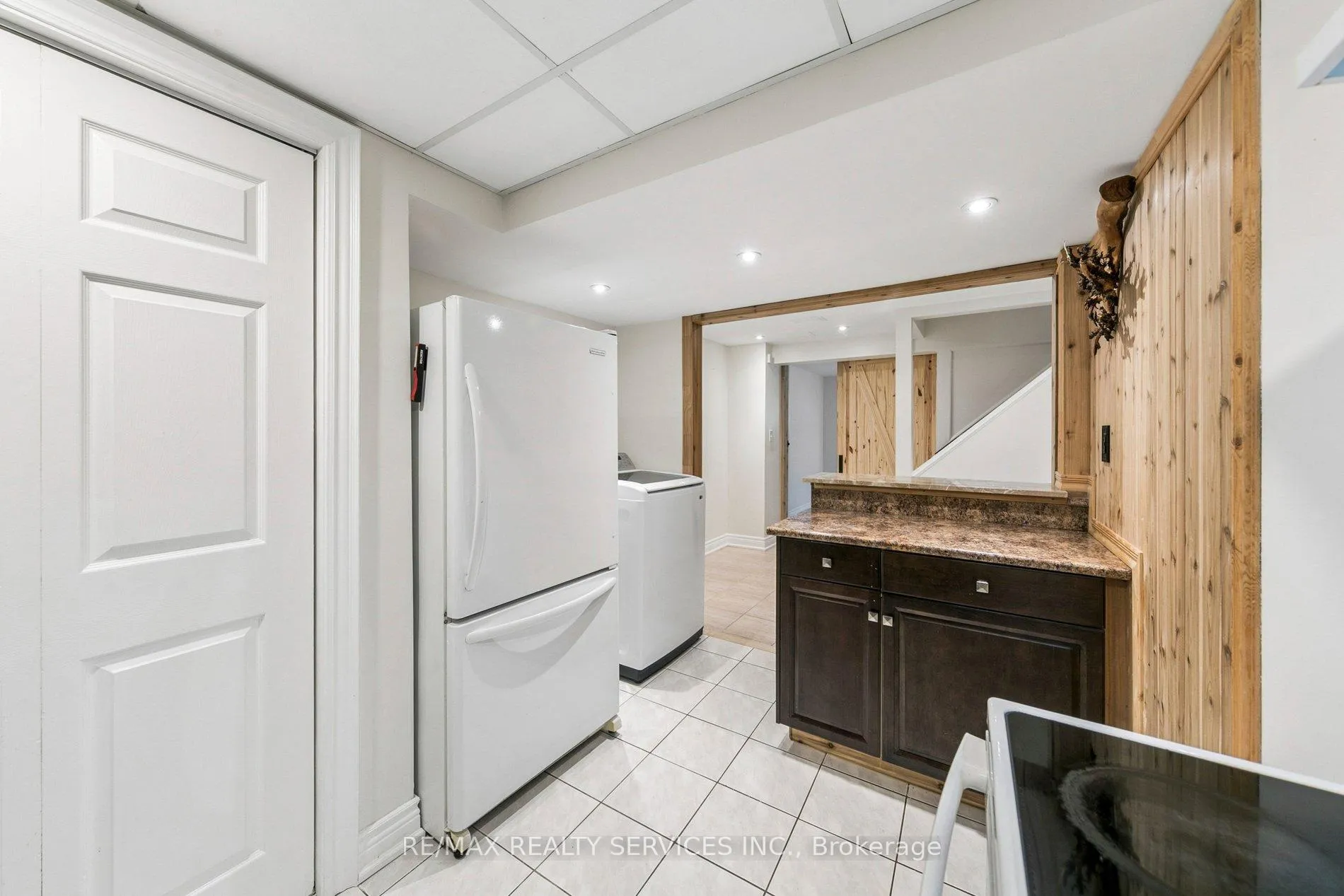 Photo 34 of 4 Burt Drive, Brampton, Northwood Park — HOMEH