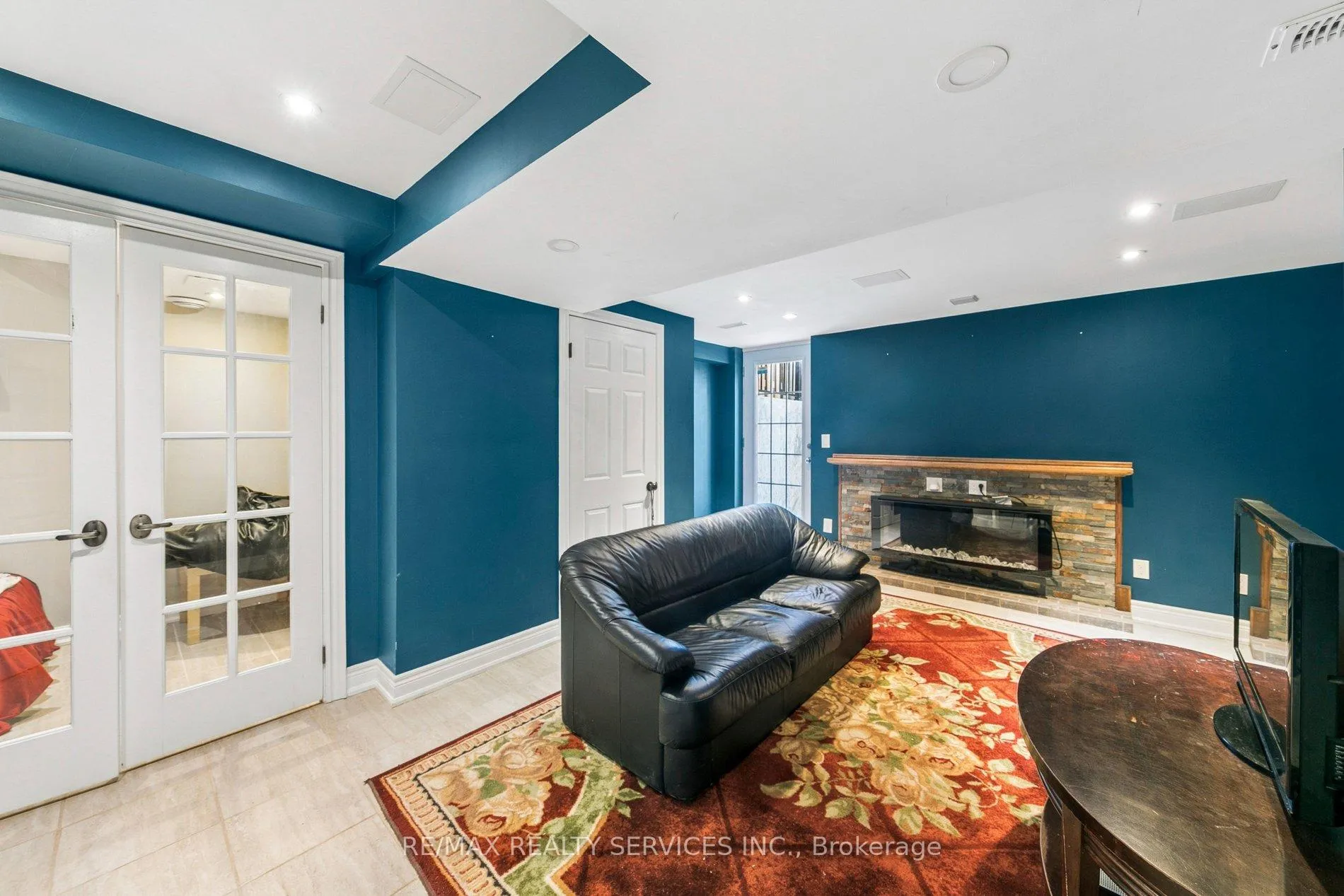 Photo 35 of 4 Burt Drive, Brampton, Northwood Park — HOMEH