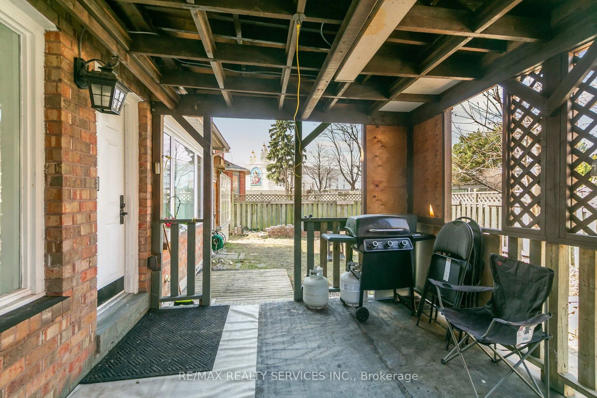 Photo 43 of 4 Burt Drive, Brampton, Northwood Park — HOMEH