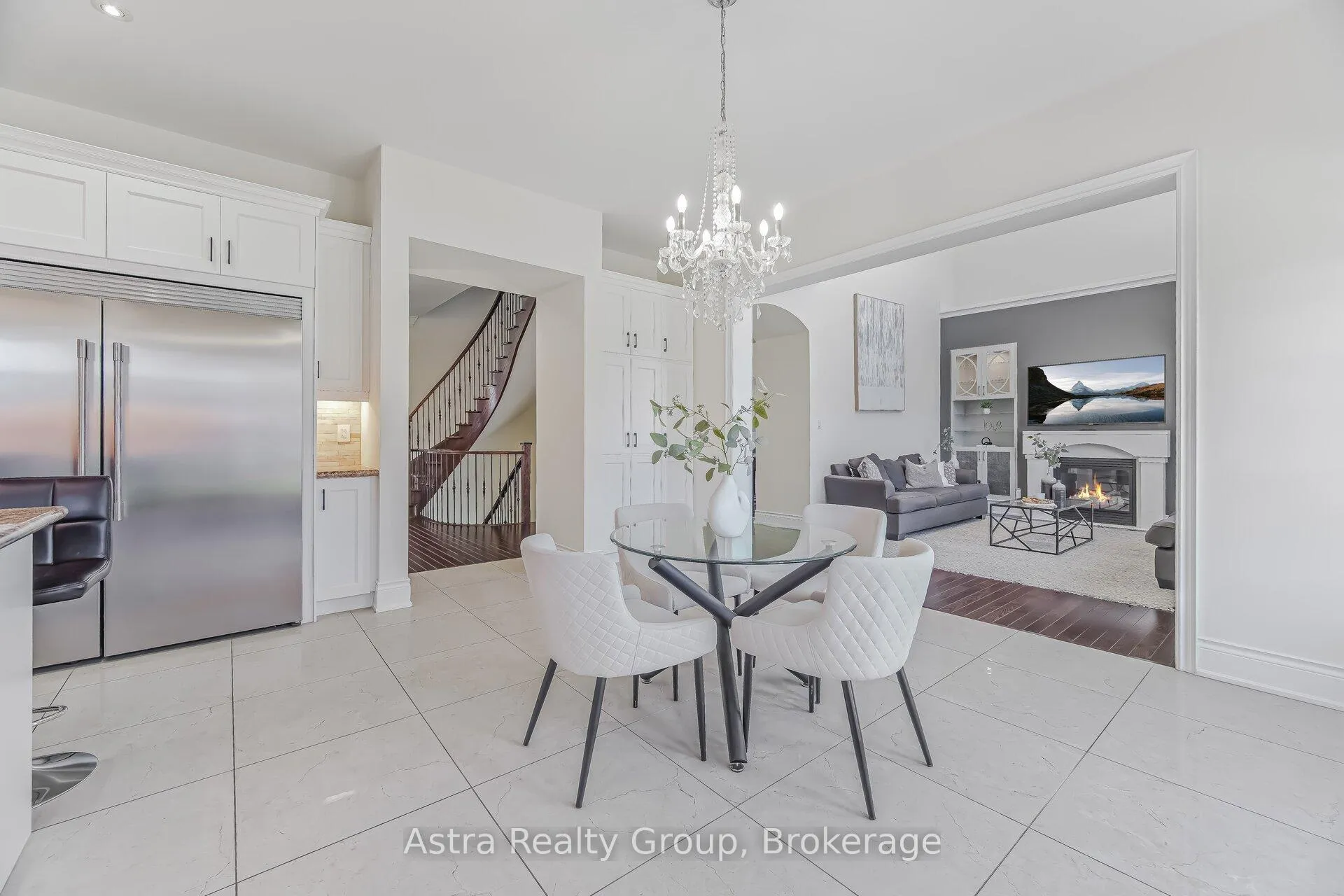 Photo 13 of 75 Virtue Crescent, Vaughan, Vellore Village — HOMEH