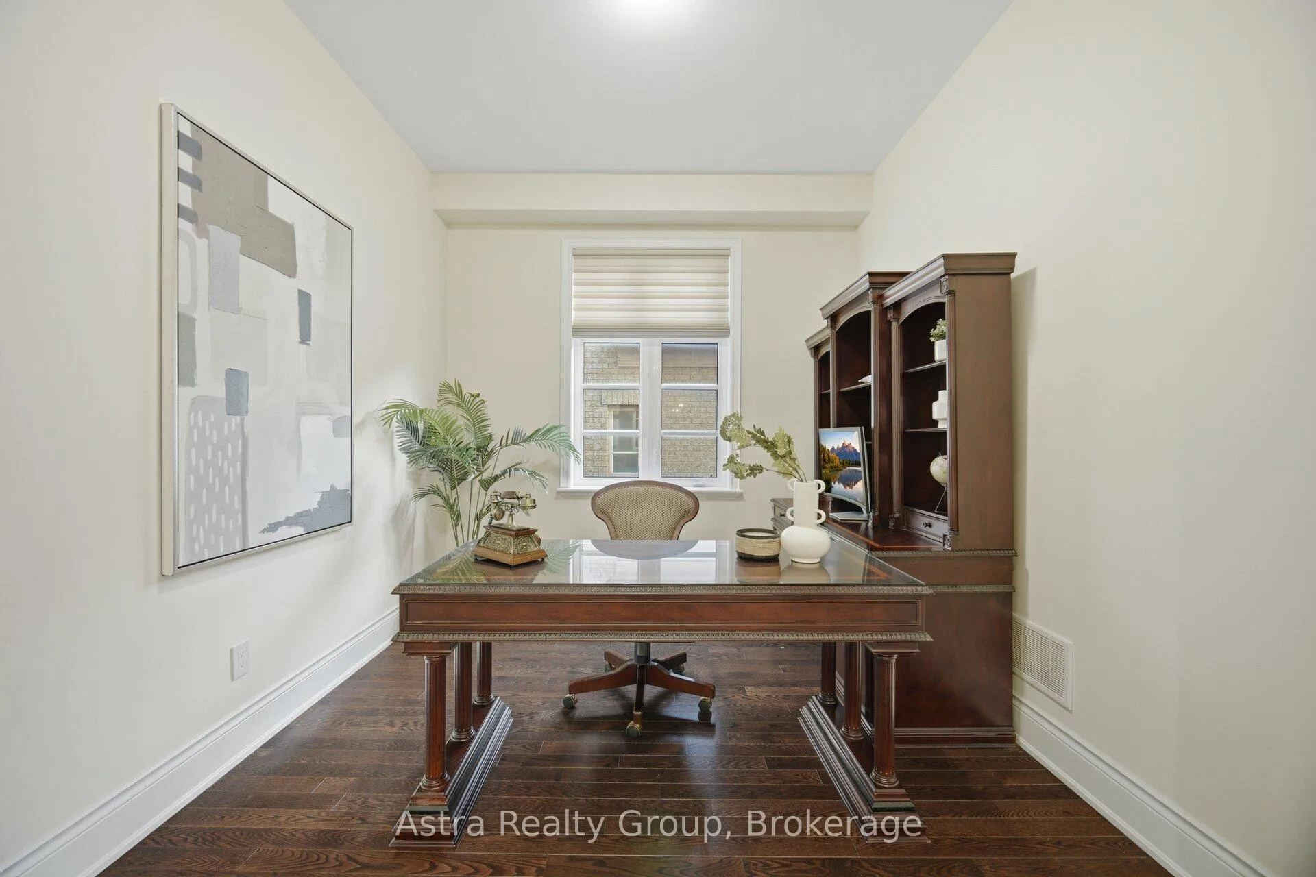 Photo 18 of 75 Virtue Crescent, Vaughan, Vellore Village — HOMEH