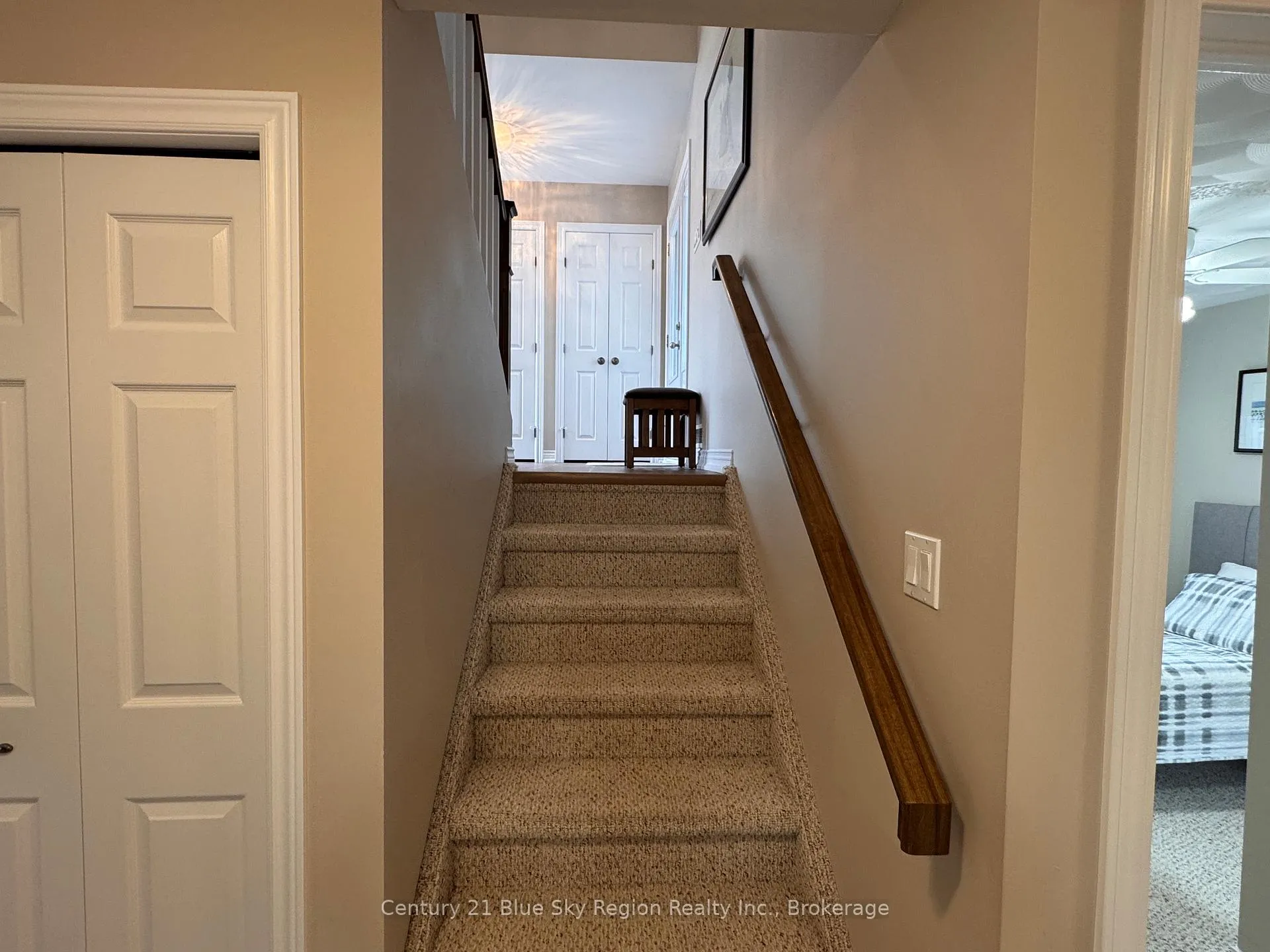 Photo 18 of 54 Harris Drive, North Bay, Ferris — HOMEH