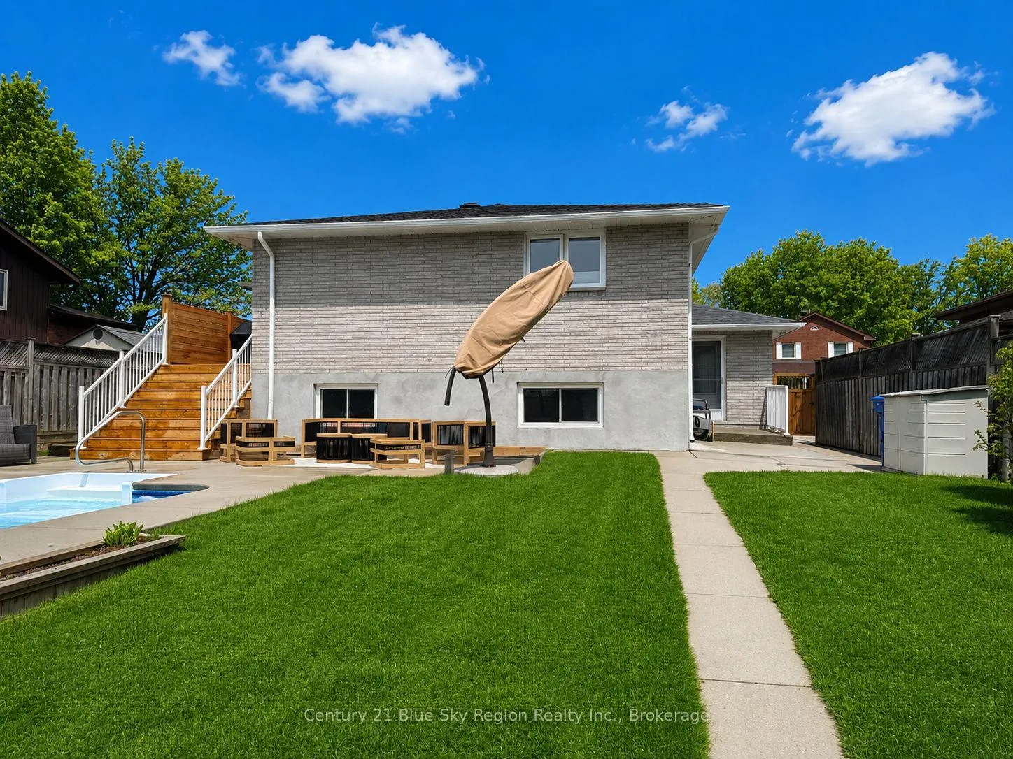 Photo 32 of 54 Harris Drive, North Bay, Ferris — HOMEH