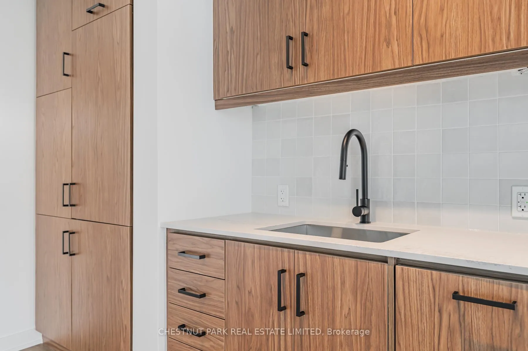 Photo 15 of Unit 107, 9 Tecumseth Street, Toronto, Niagara — HOMEH