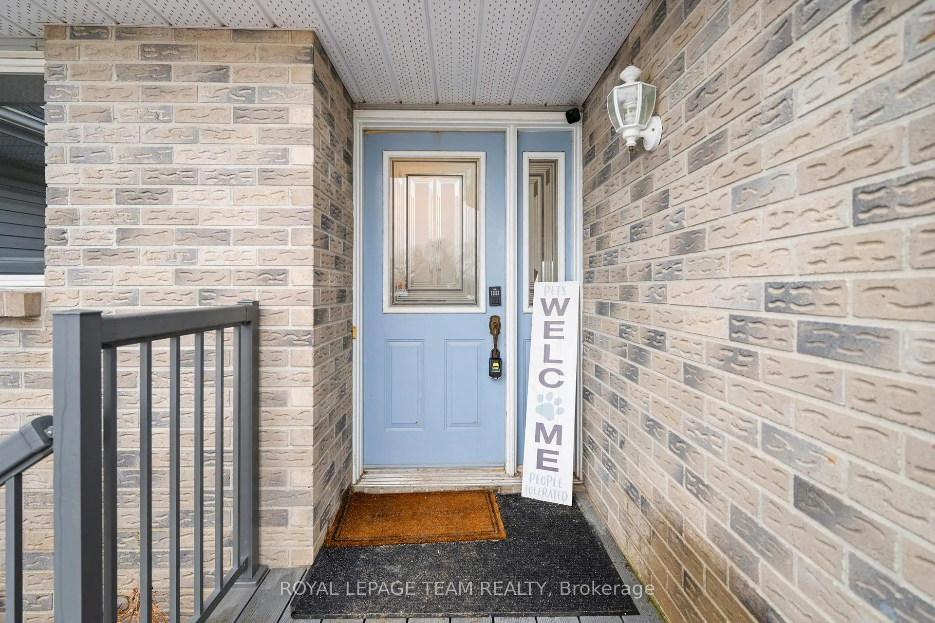 Photo 3 of 2090 Old Birch Road, Ottawa, Fitzroy — HOMEH