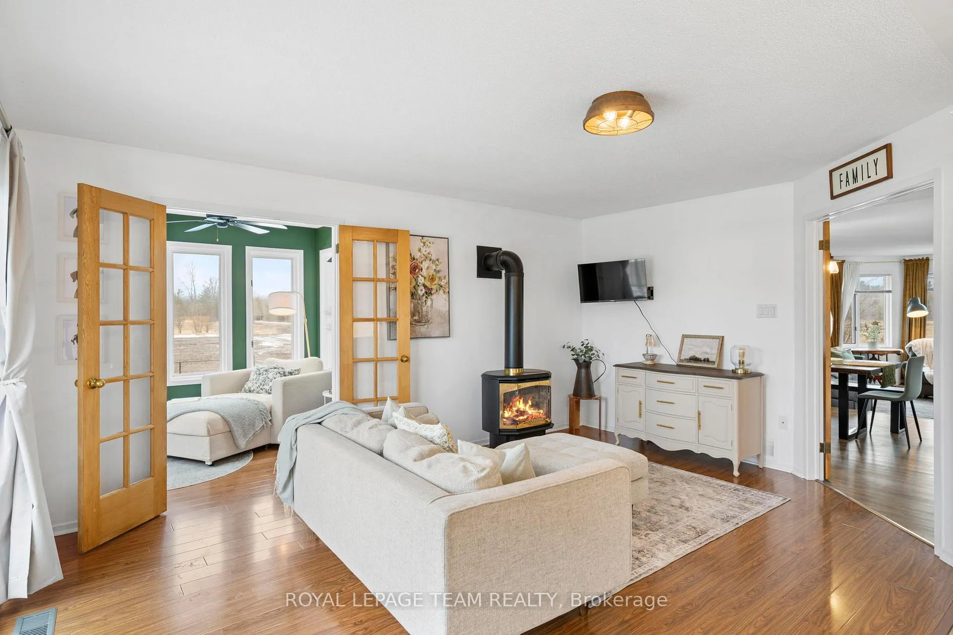 Photo 11 of 2090 Old Birch Road, Ottawa, Fitzroy — HOMEH