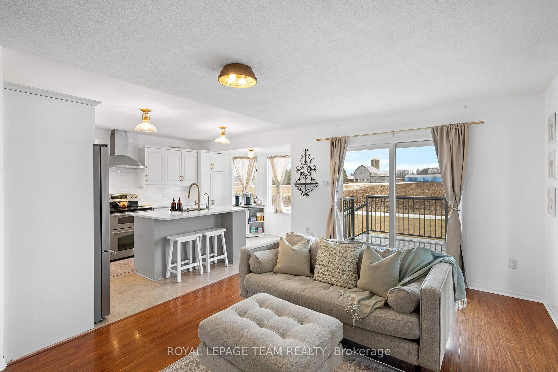 Photo 12 of 2090 Old Birch Road, Ottawa, Fitzroy — HOMEH