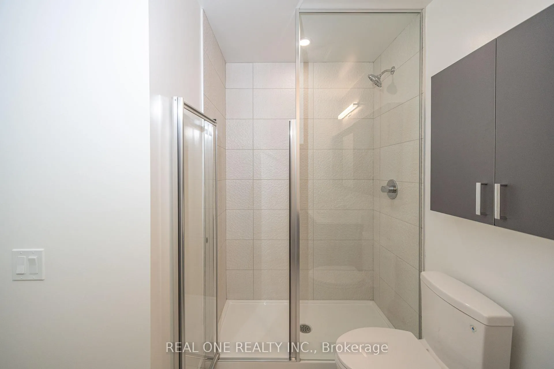 Photo 23 of Unit 1408, 30 Upper Mall Way, Vaughan, Brownridge — HOMEH
