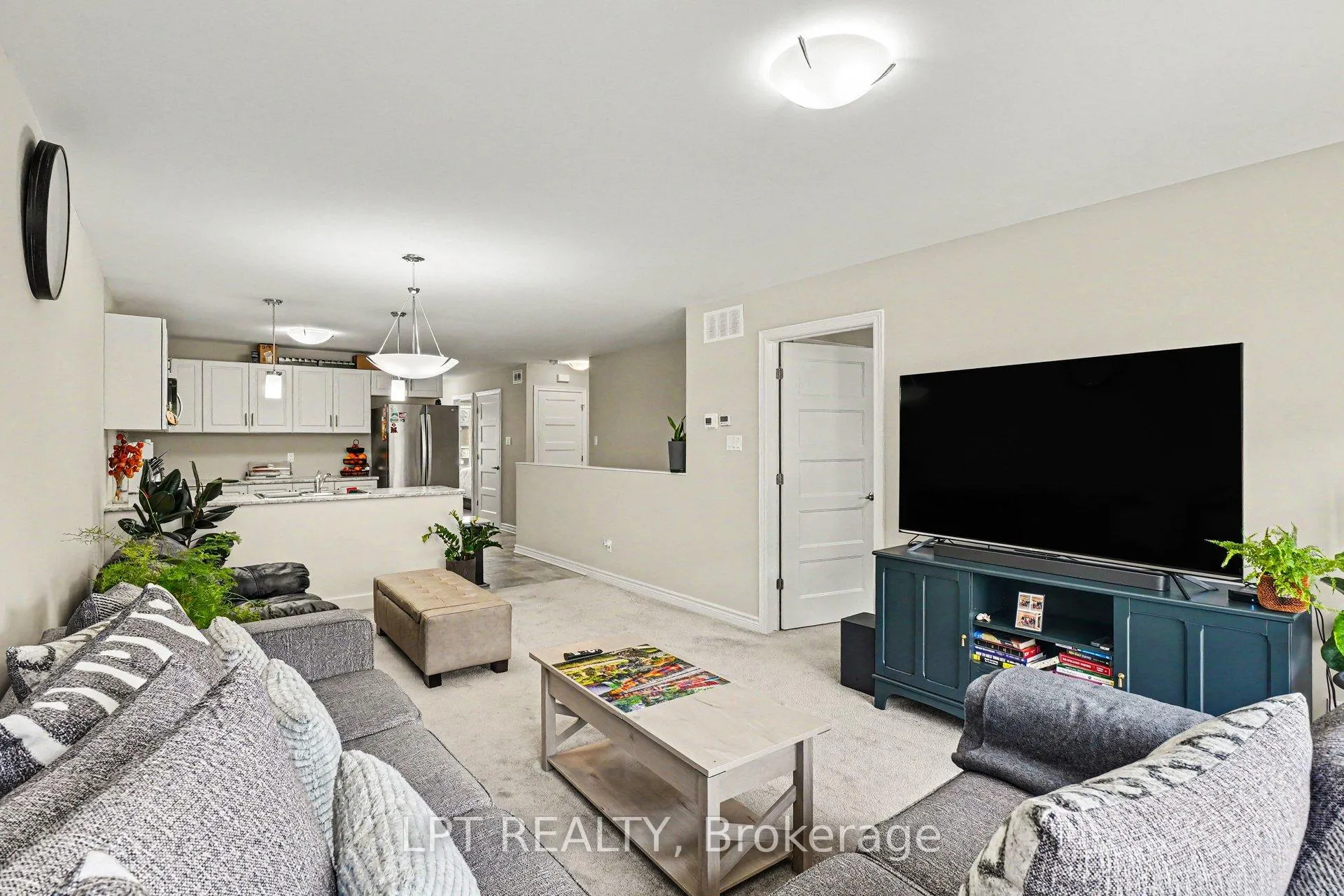 Photo 8 of 34 Morgan Clouthier Way, Arnprior — HOMEH