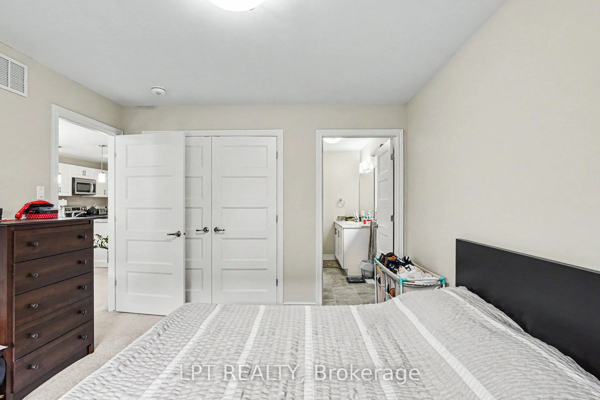 Photo 18 of 34 Morgan Clouthier Way, Arnprior — HOMEH