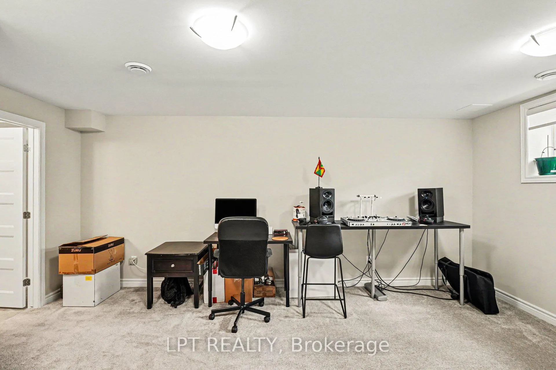 Photo 20 of 34 Morgan Clouthier Way, Arnprior — HOMEH