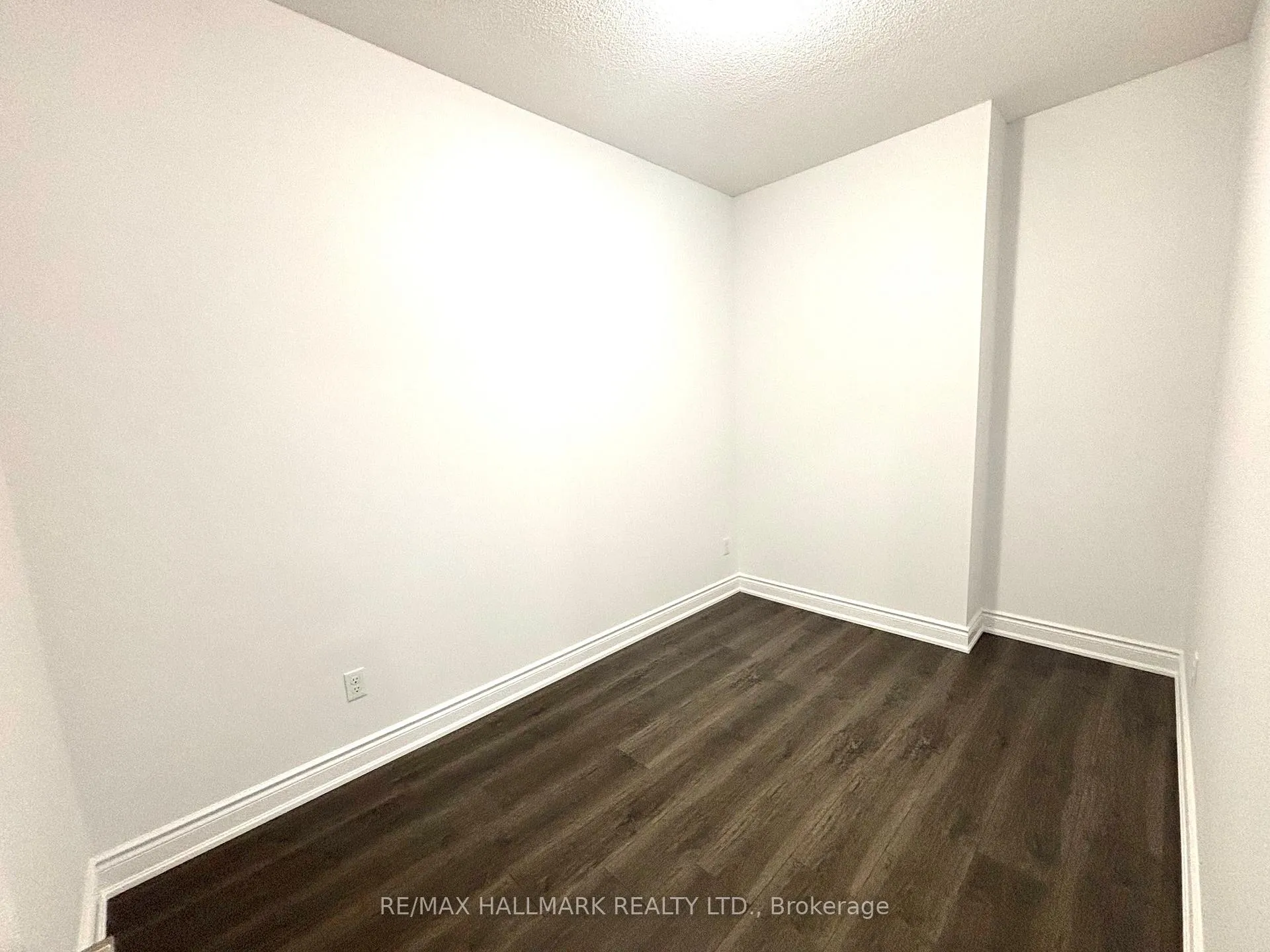 Photo 8 of Unit 107, 295 Cundles Road E, Barrie, Alliance — HOMEH