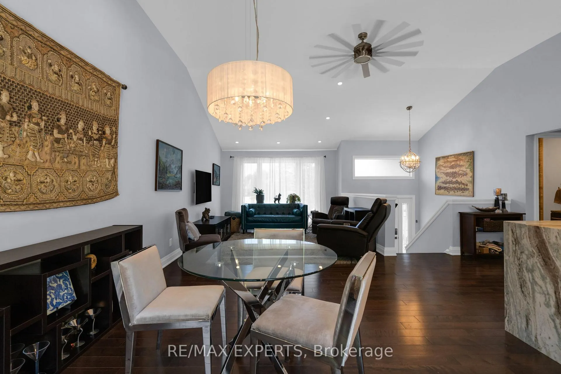 Photo 8 of 317 Marple Crescent, Caledon, Bolton North — HOMEH
