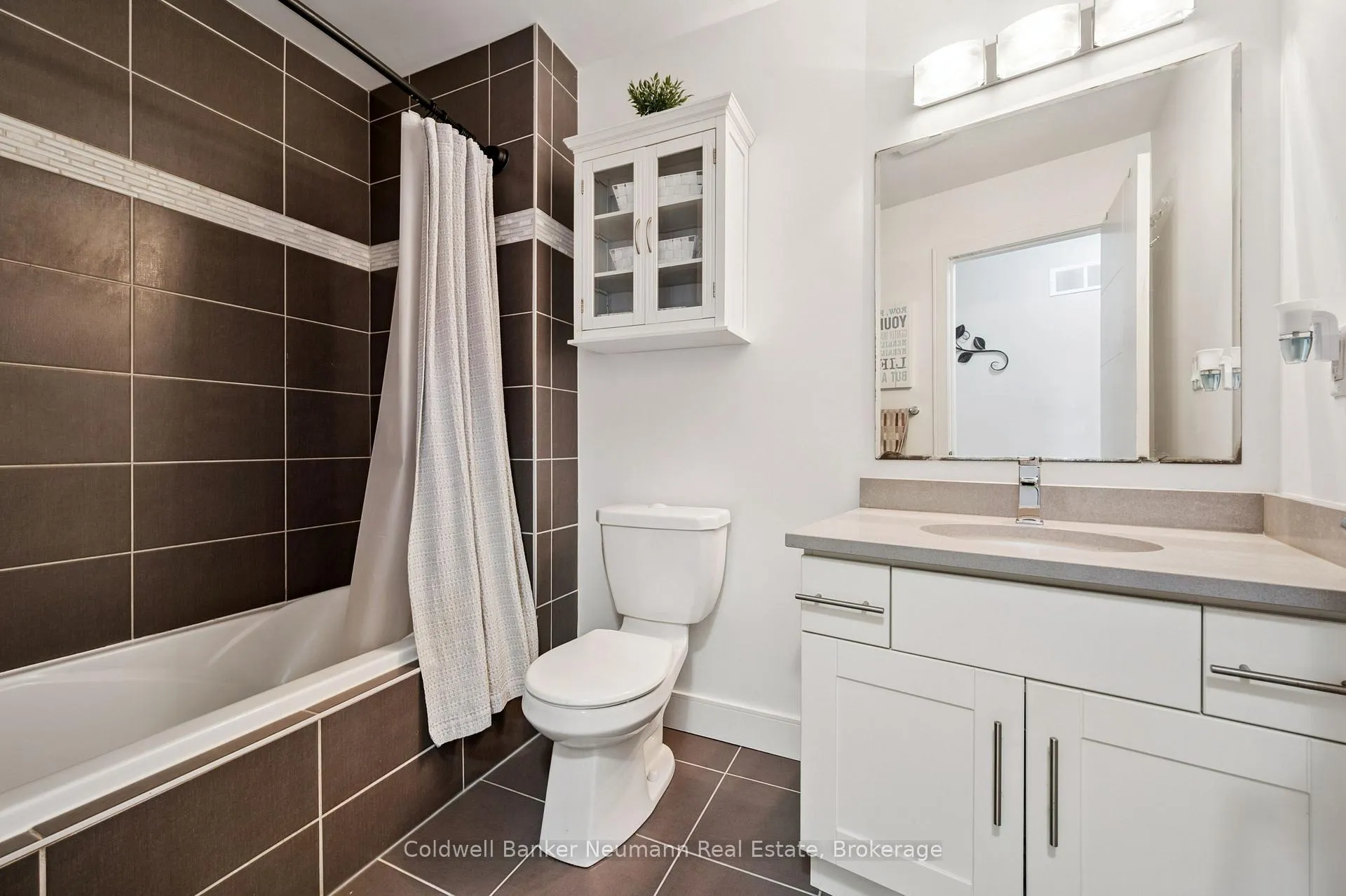 Photo 20 of Unit 8, 32 Arkell Road, Guelph, Kortright East — HOMEH