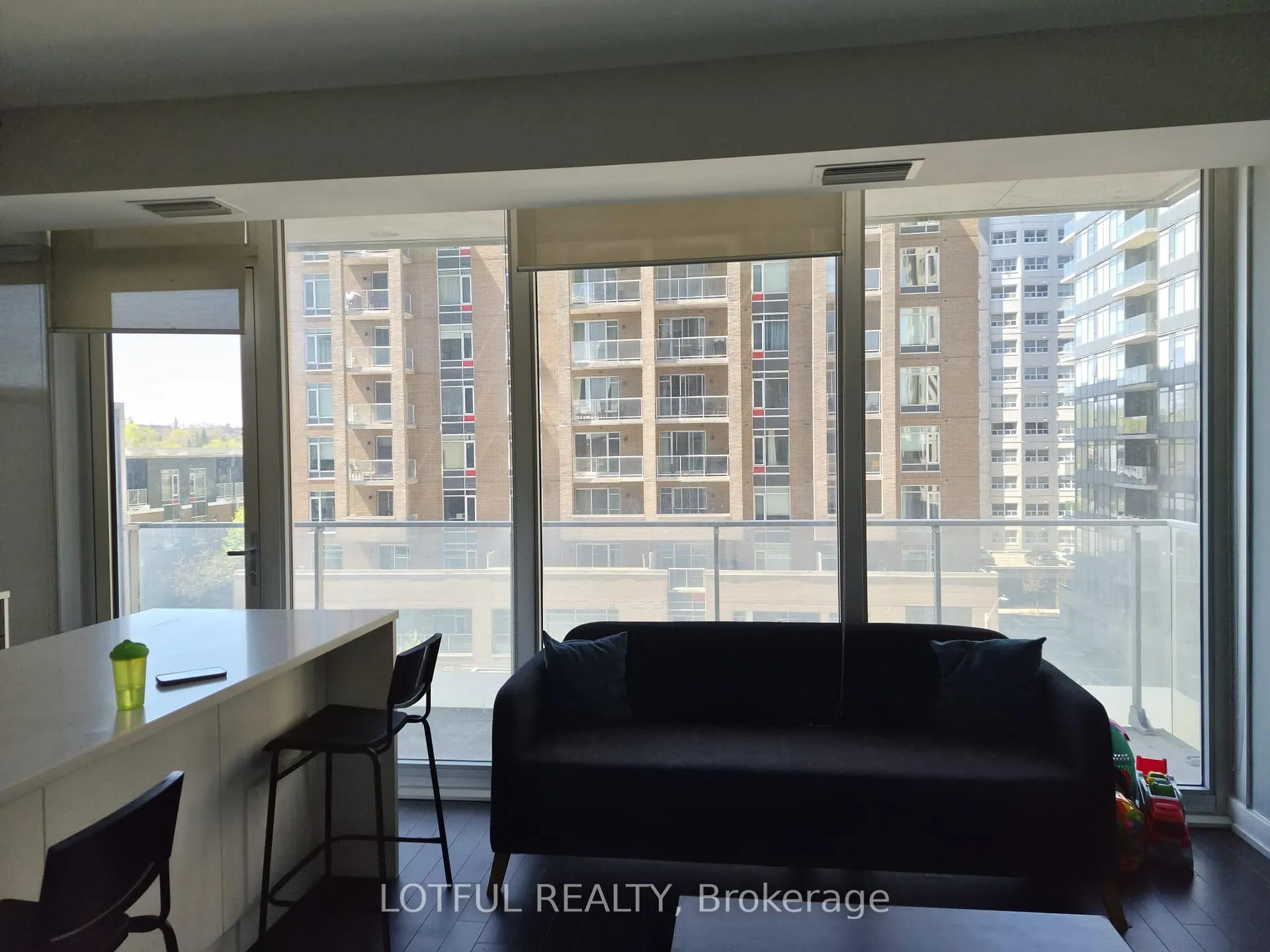 Photo 9 of Unit 403, 111 Champagne Avenue S, Ottawa, West Centre Town — HOMEH