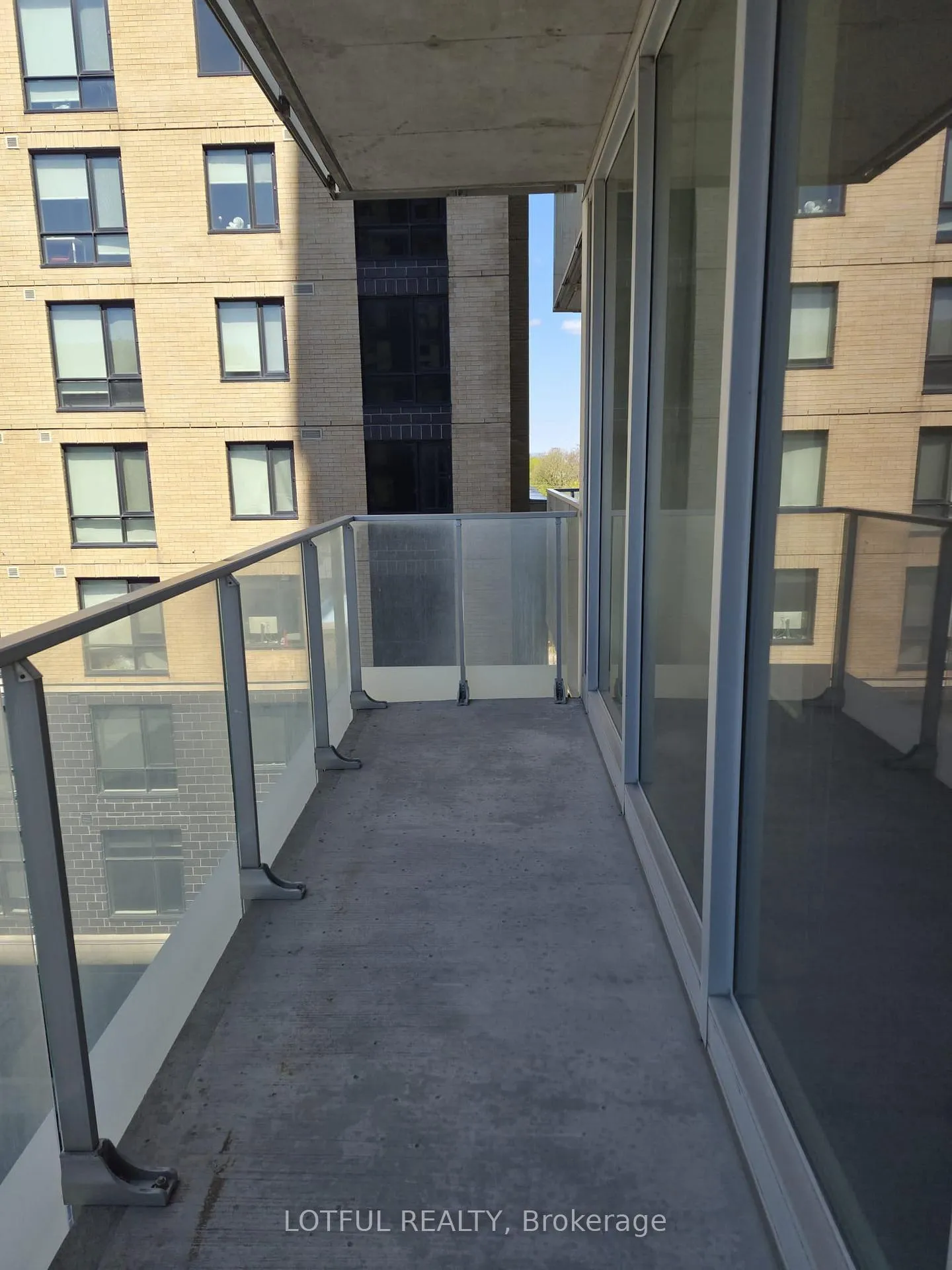 Photo 15 of Unit 403, 111 Champagne Avenue S, Ottawa, West Centre Town — HOMEH
