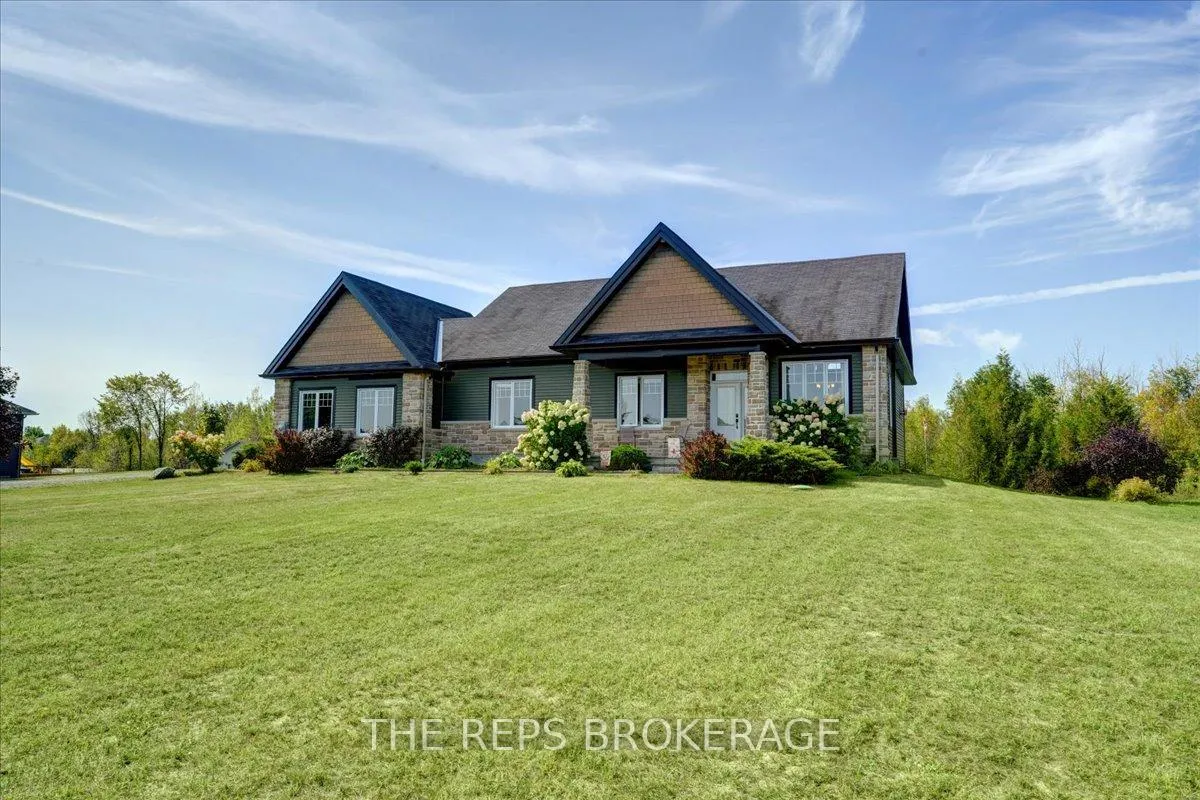 Front of 206 Country Lane Drive S