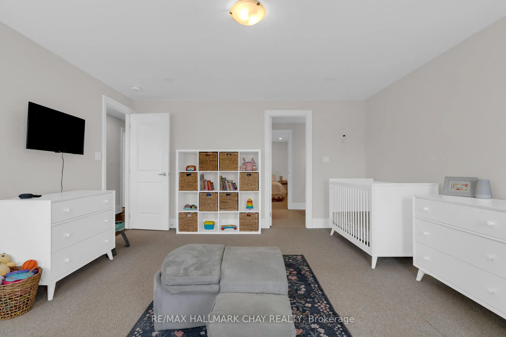 Photo 25 of 20 Westminster Circle, Barrie, Innis-Shore — HOMEH