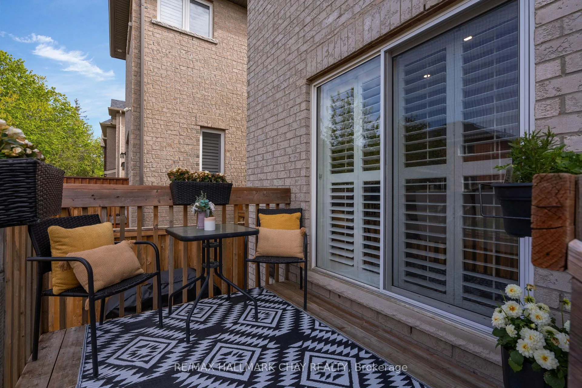 Photo 34 of 20 Westminster Circle, Barrie, Innis-Shore — HOMEH
