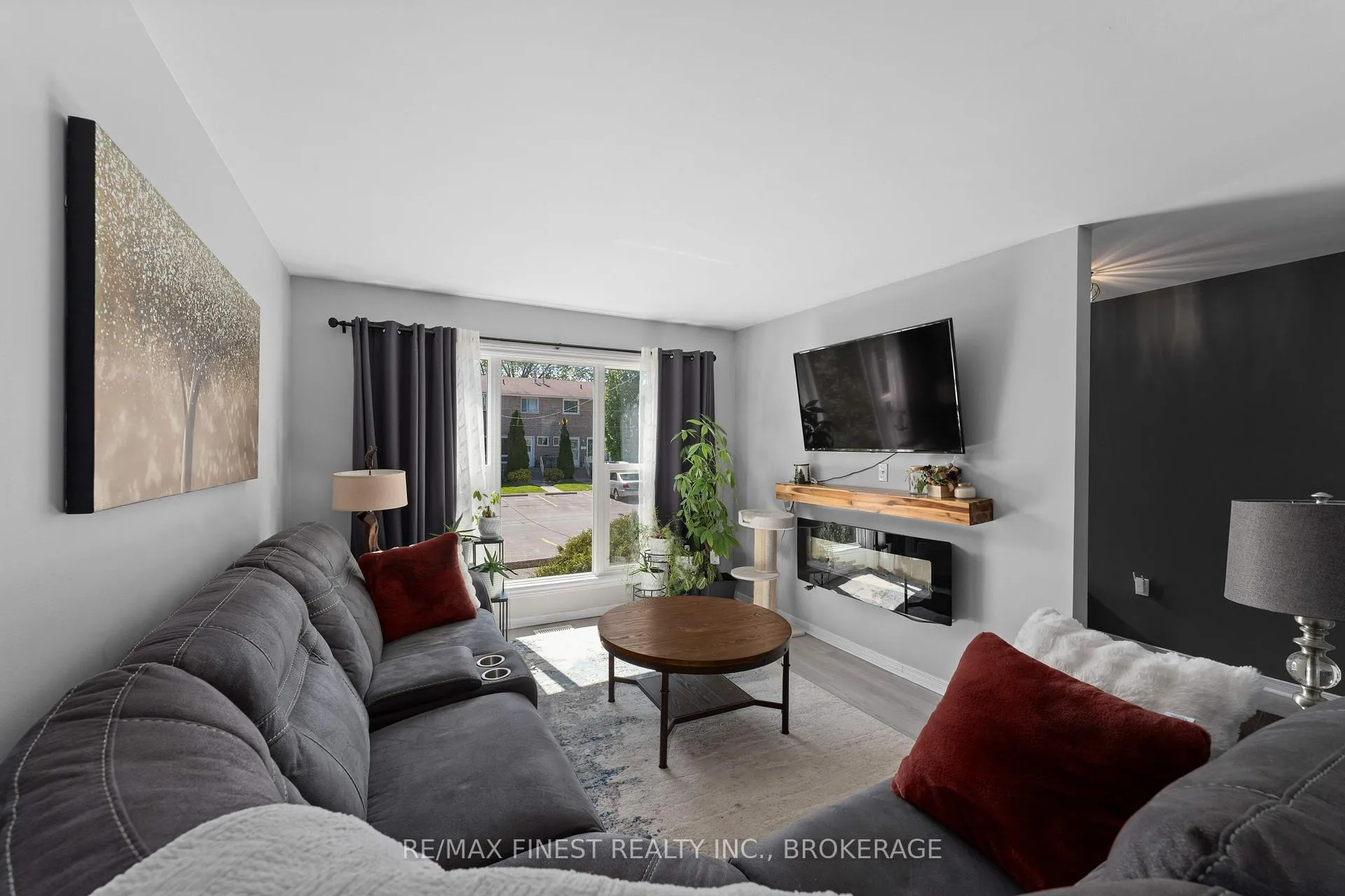 Photo 7 of Unit 24, 30 Addington Street, Loyalist, Amherstview — HOMEH