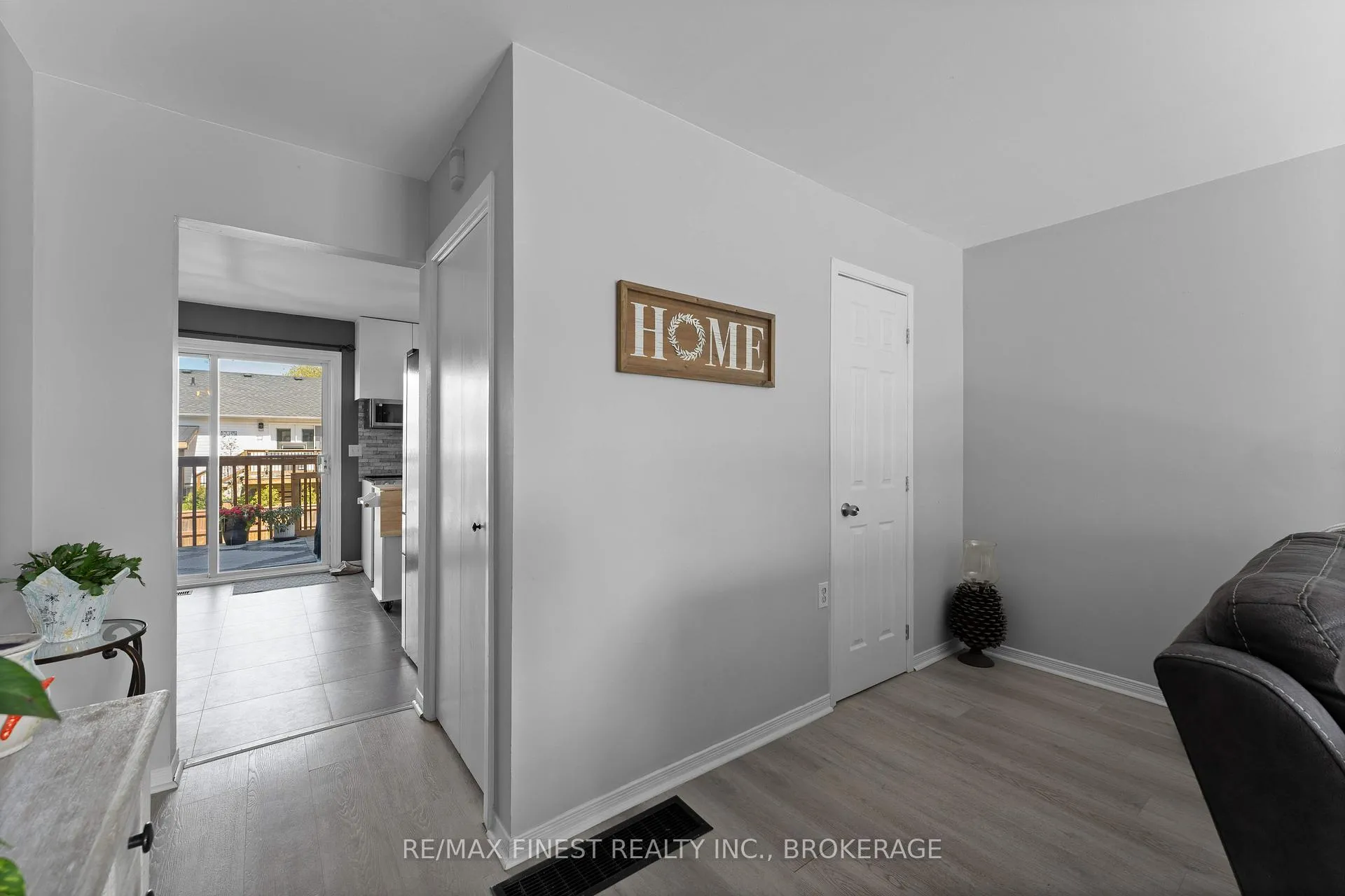 Photo 8 of Unit 24, 30 Addington Street, Loyalist, Amherstview — HOMEH