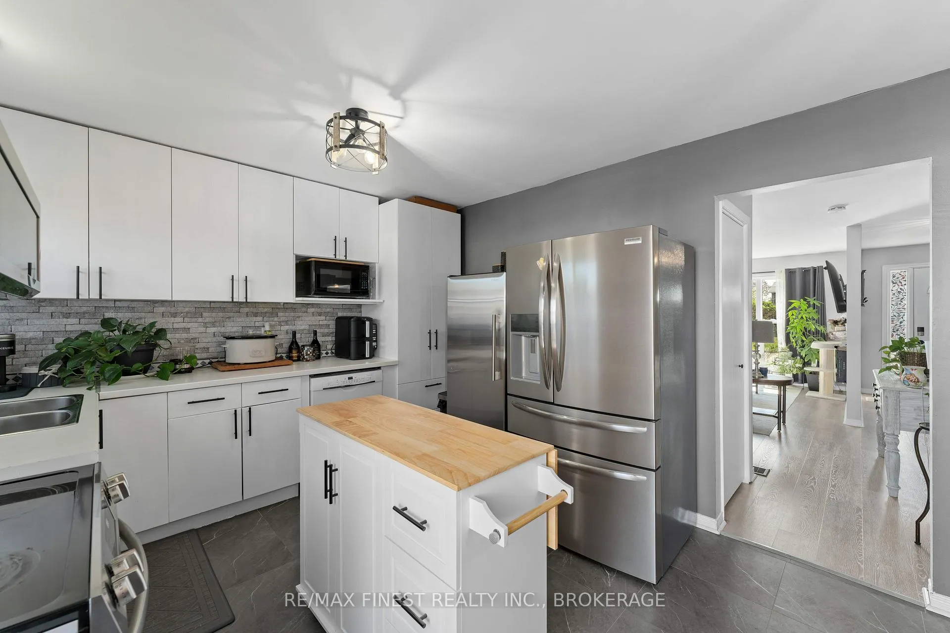 Photo 12 of Unit 24, 30 Addington Street, Loyalist, Amherstview — HOMEH