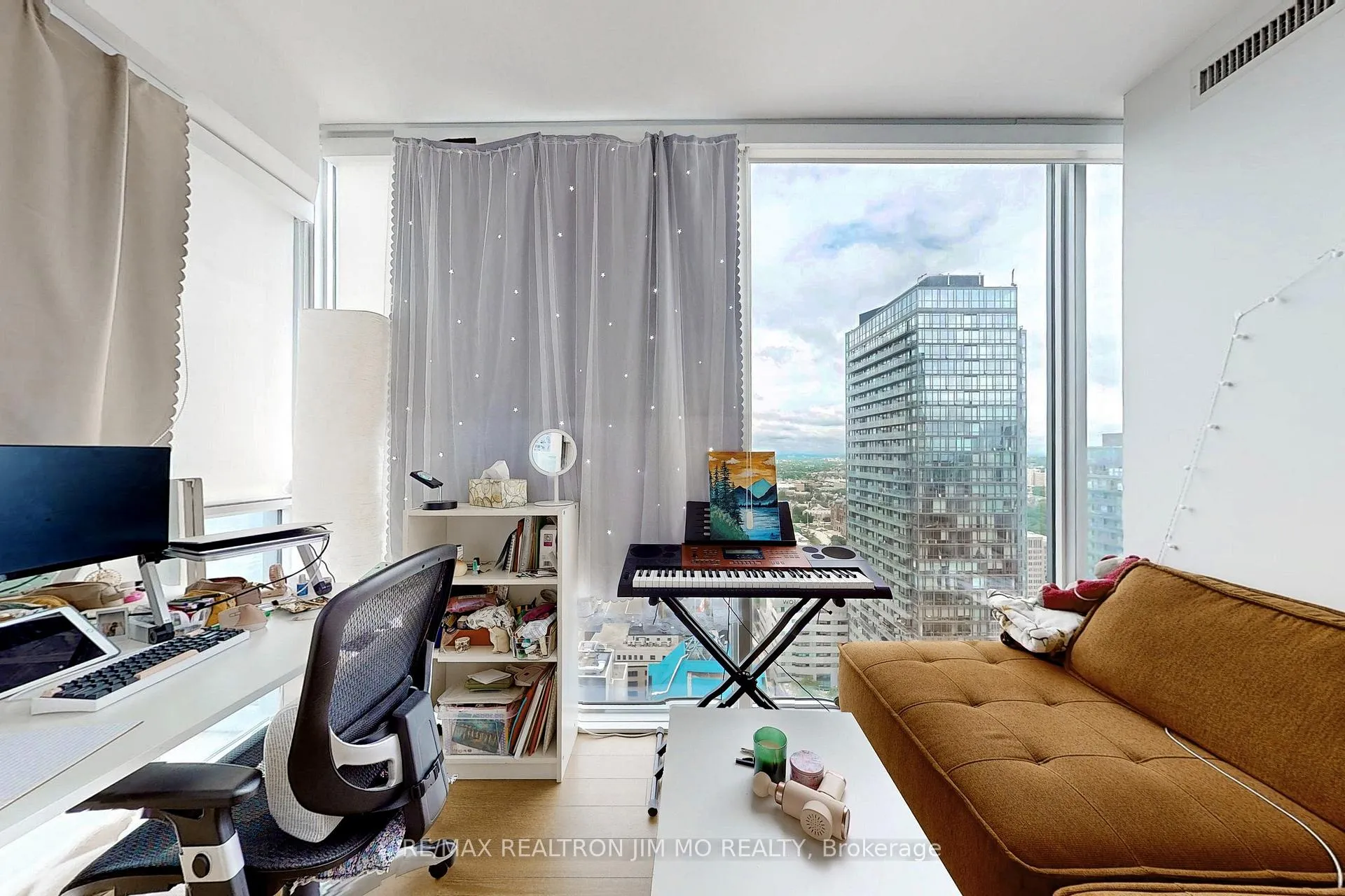 Photo 13 of Unit 3503, 15 Grenville Street, Toronto, Bay Street Corridor — HOMEH