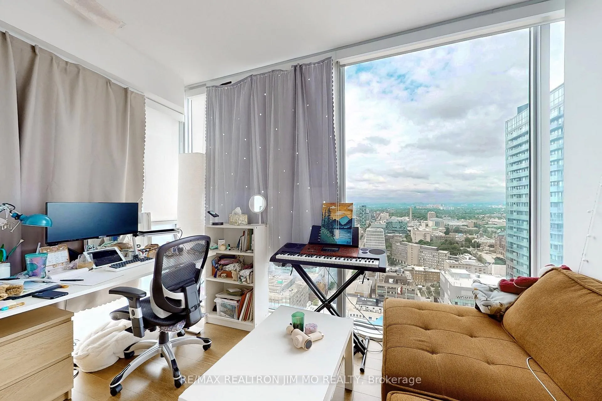 Photo 15 of Unit 3503, 15 Grenville Street, Toronto, Bay Street Corridor — HOMEH