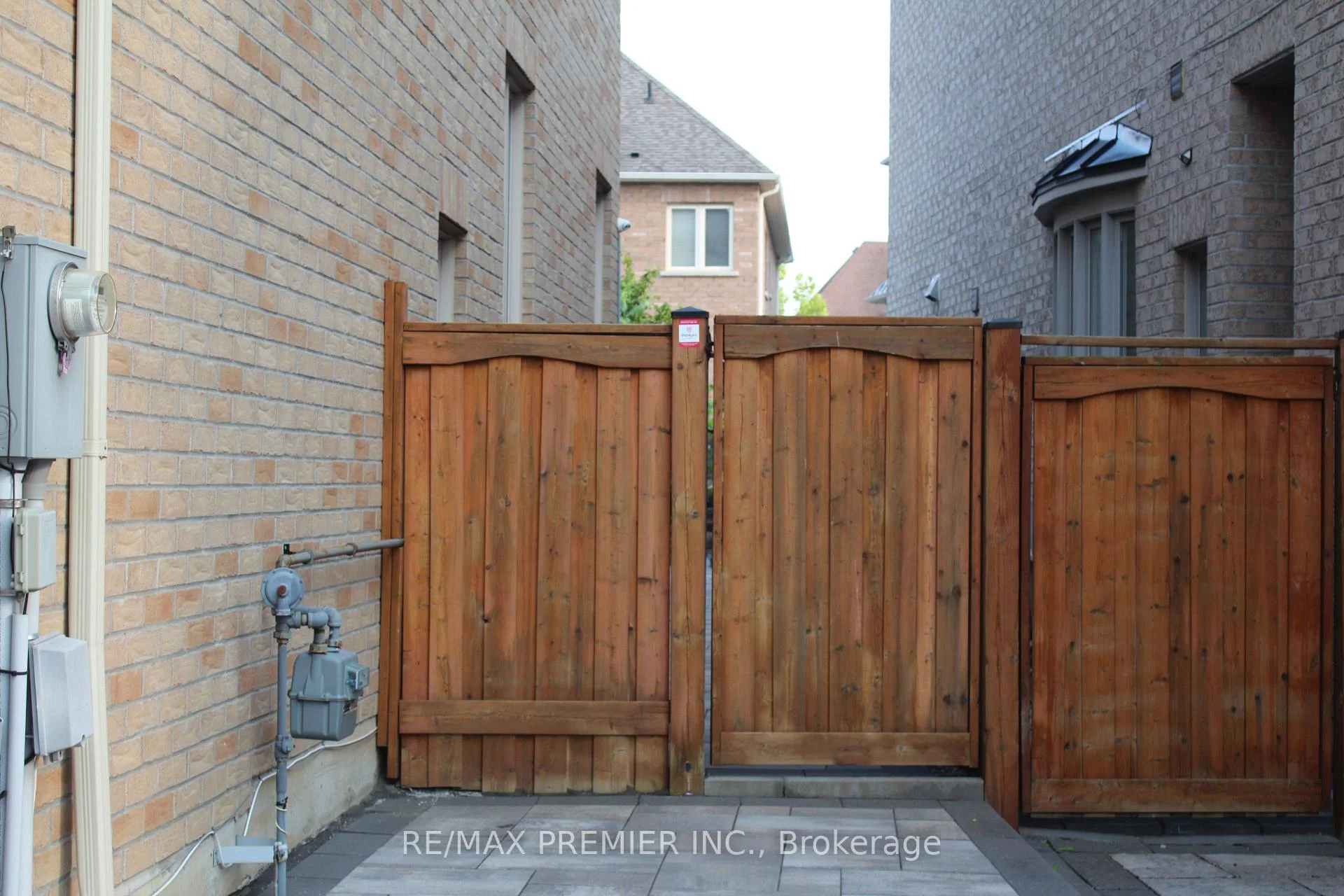 Photo 7 of Unit Bsmt, 122 Garyscholl Road, Vaughan, Vellore Village — HOMEH