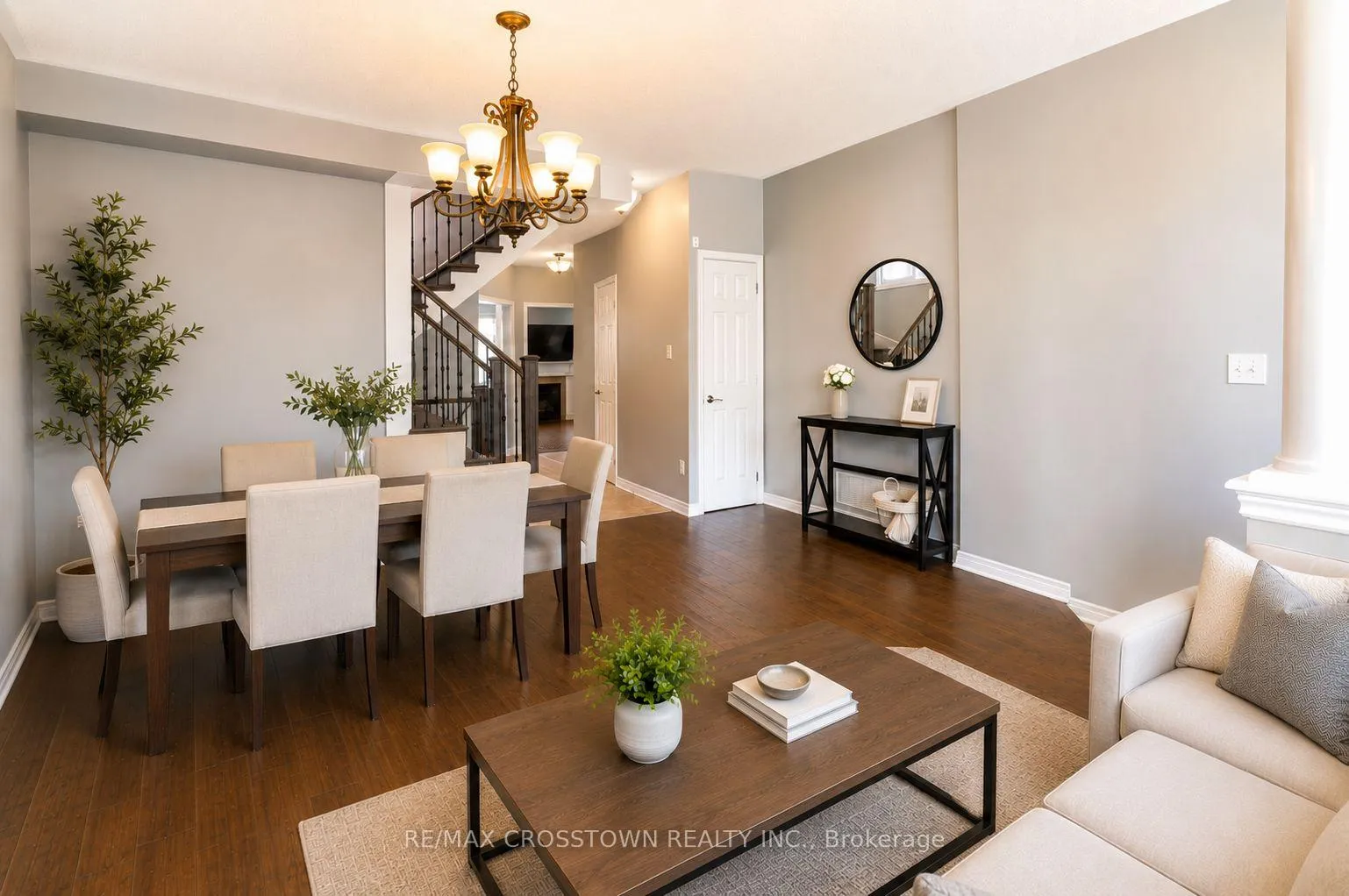 Photo 5 of 11 Lundigan Drive, Georgina, Keswick South — HOMEH