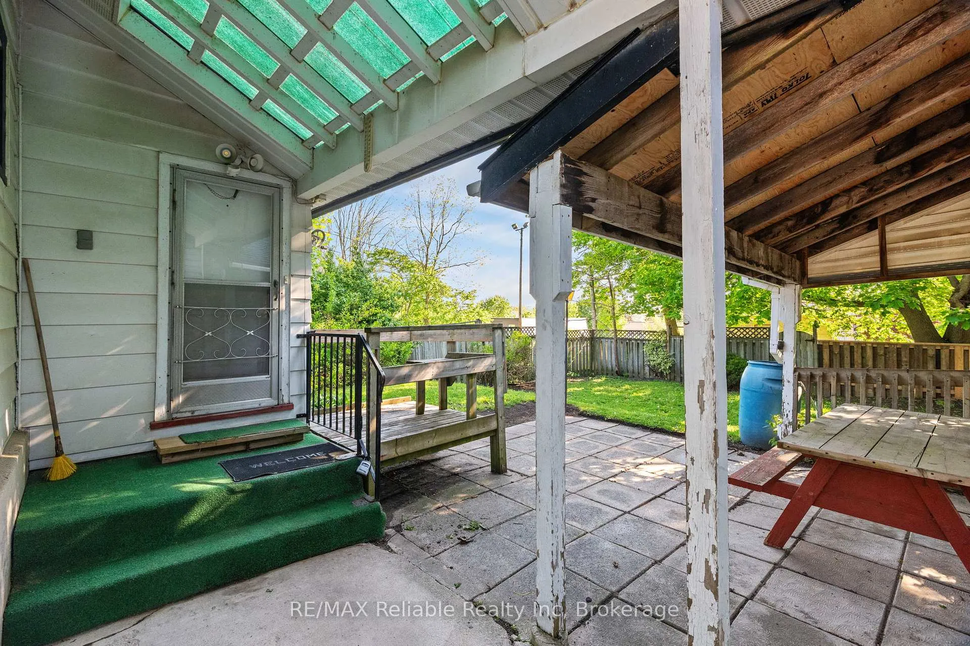 Photo 21 of 120 Victoria Street, Central Huron, Clinton — HOMEH