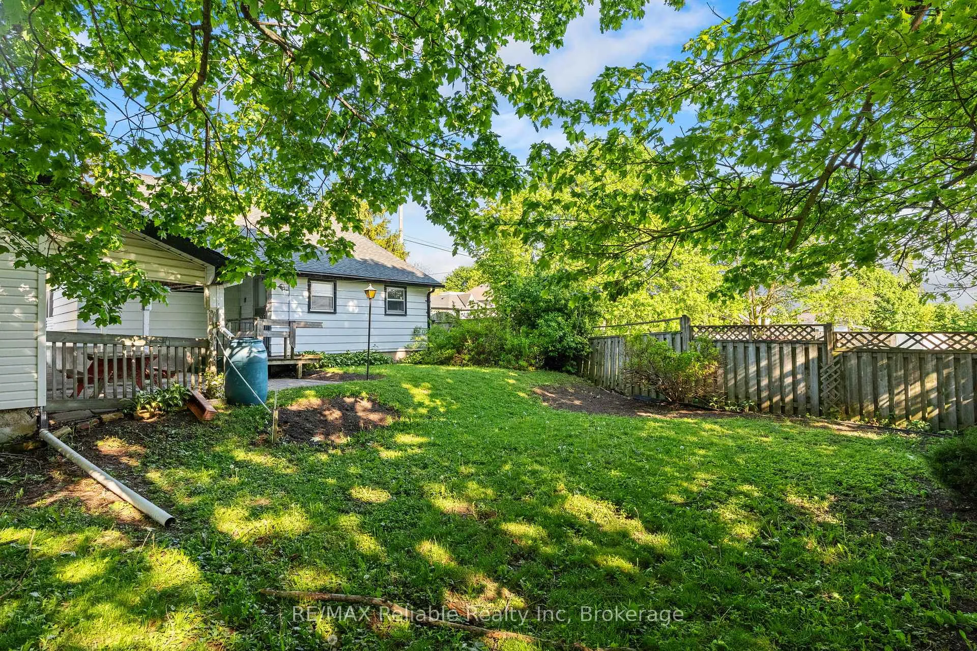 Photo 28 of 120 Victoria Street, Central Huron, Clinton — HOMEH