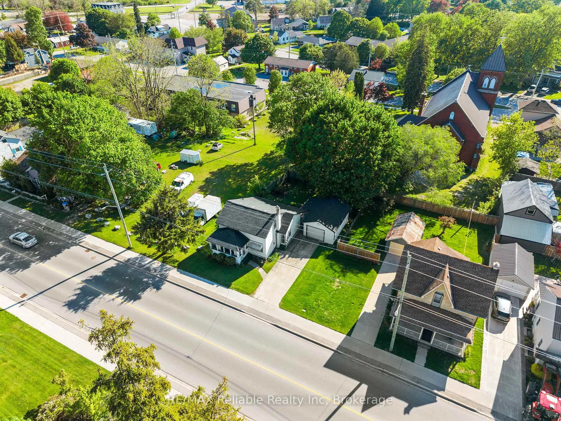 Photo 32 of 120 Victoria Street, Central Huron, Clinton — HOMEH