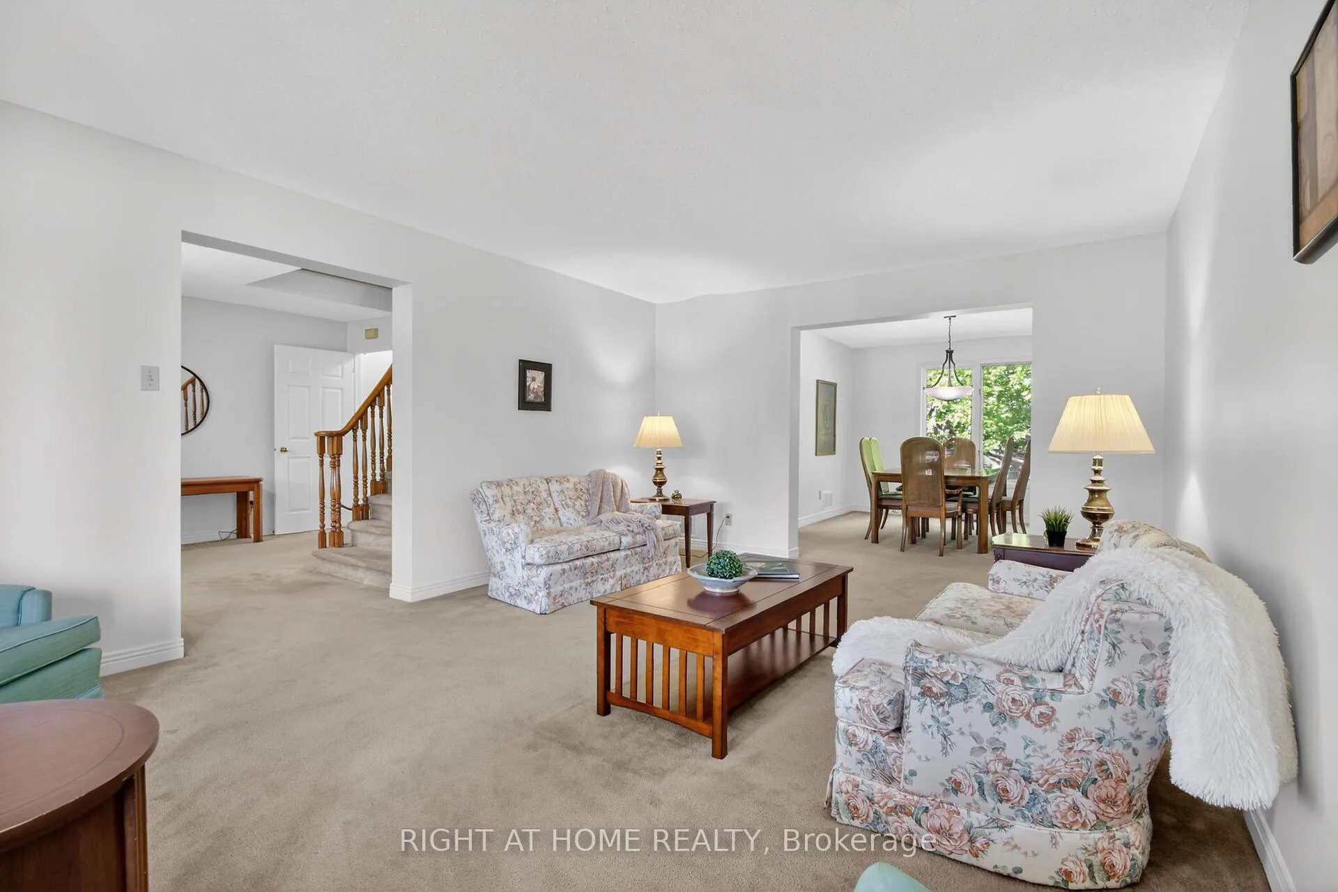 Photo 8 of 66 Beechfern Drive, Ottawa, Stittsville (Central) — HOMEH
