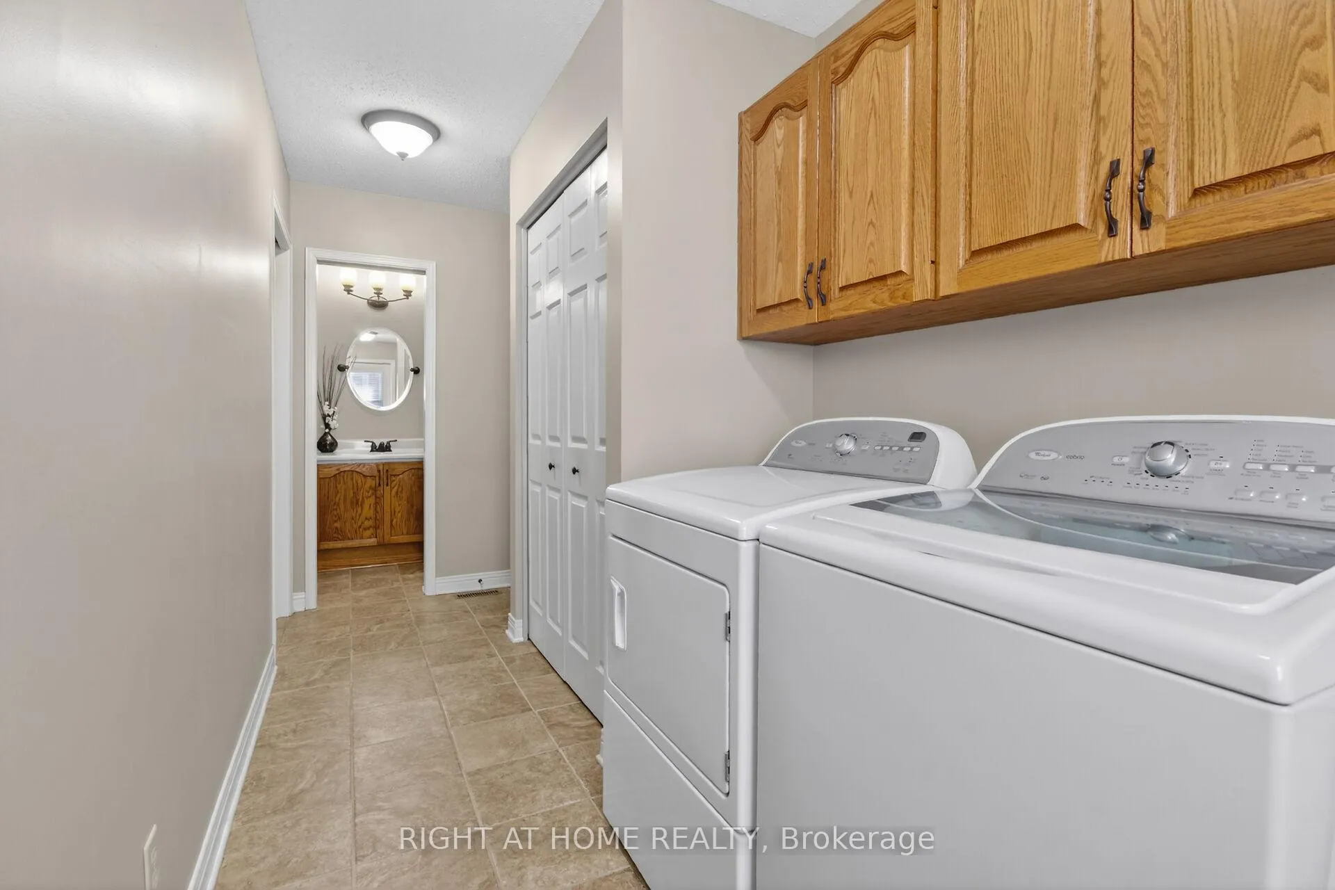Photo 23 of 66 Beechfern Drive, Ottawa, Stittsville (Central) — HOMEH