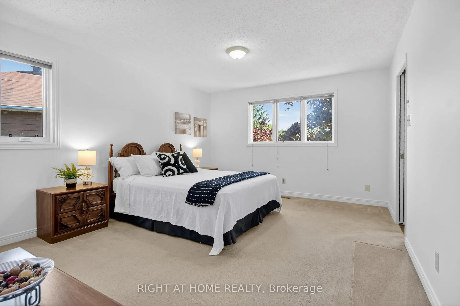 Photo 25 of 66 Beechfern Drive, Ottawa, Stittsville (Central) — HOMEH