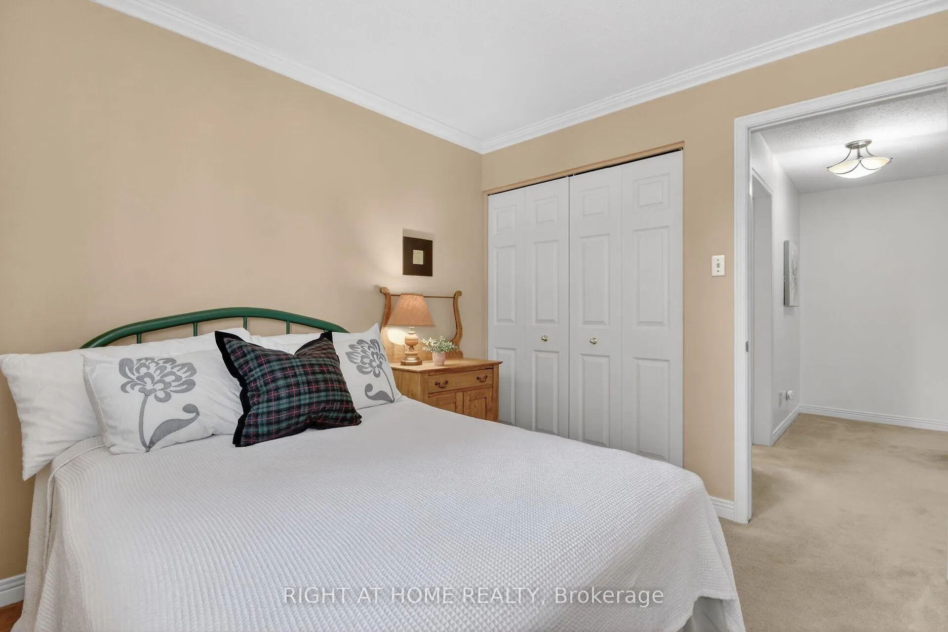Photo 34 of 66 Beechfern Drive, Ottawa, Stittsville (Central) — HOMEH