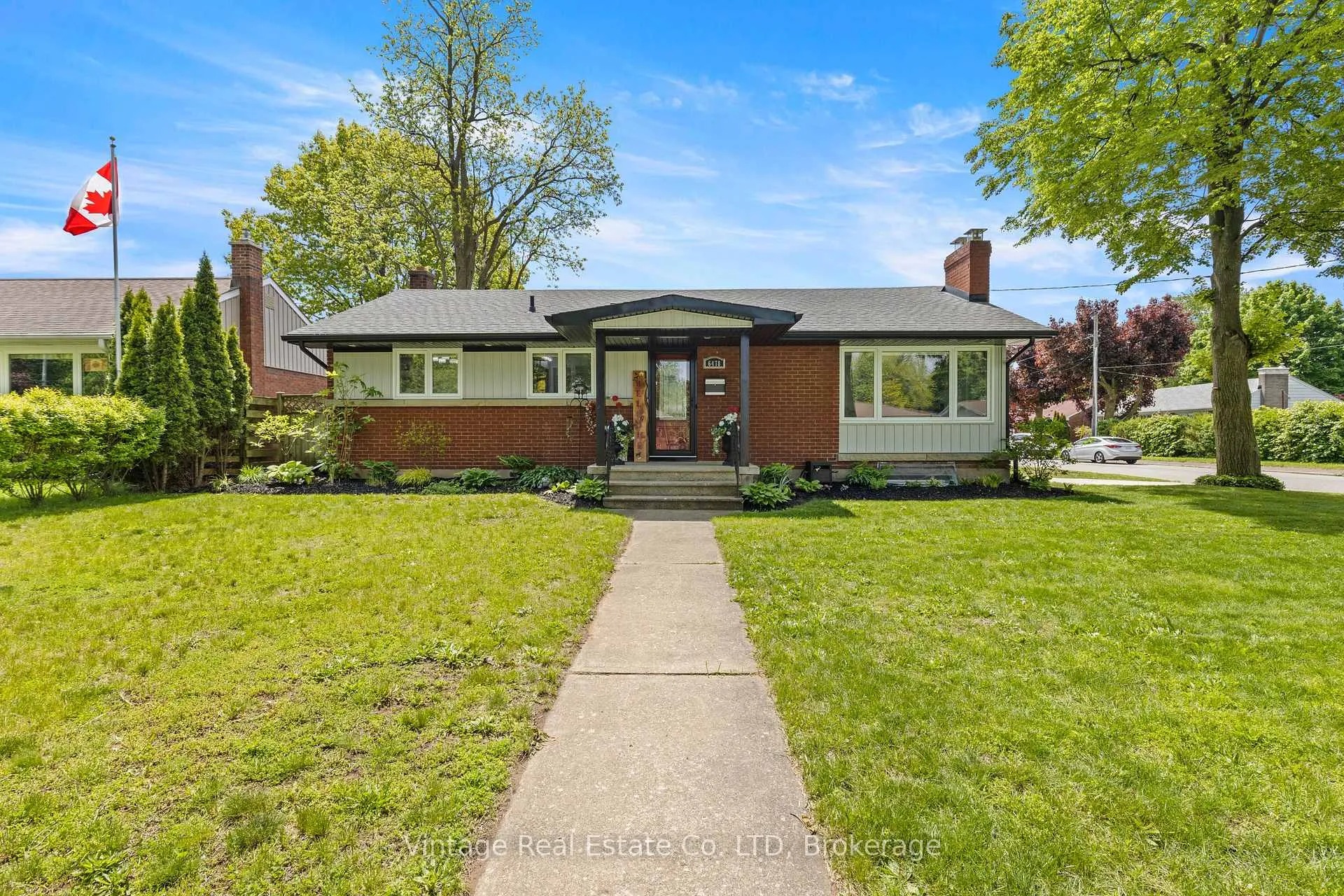 Front of 6478 Russell Street