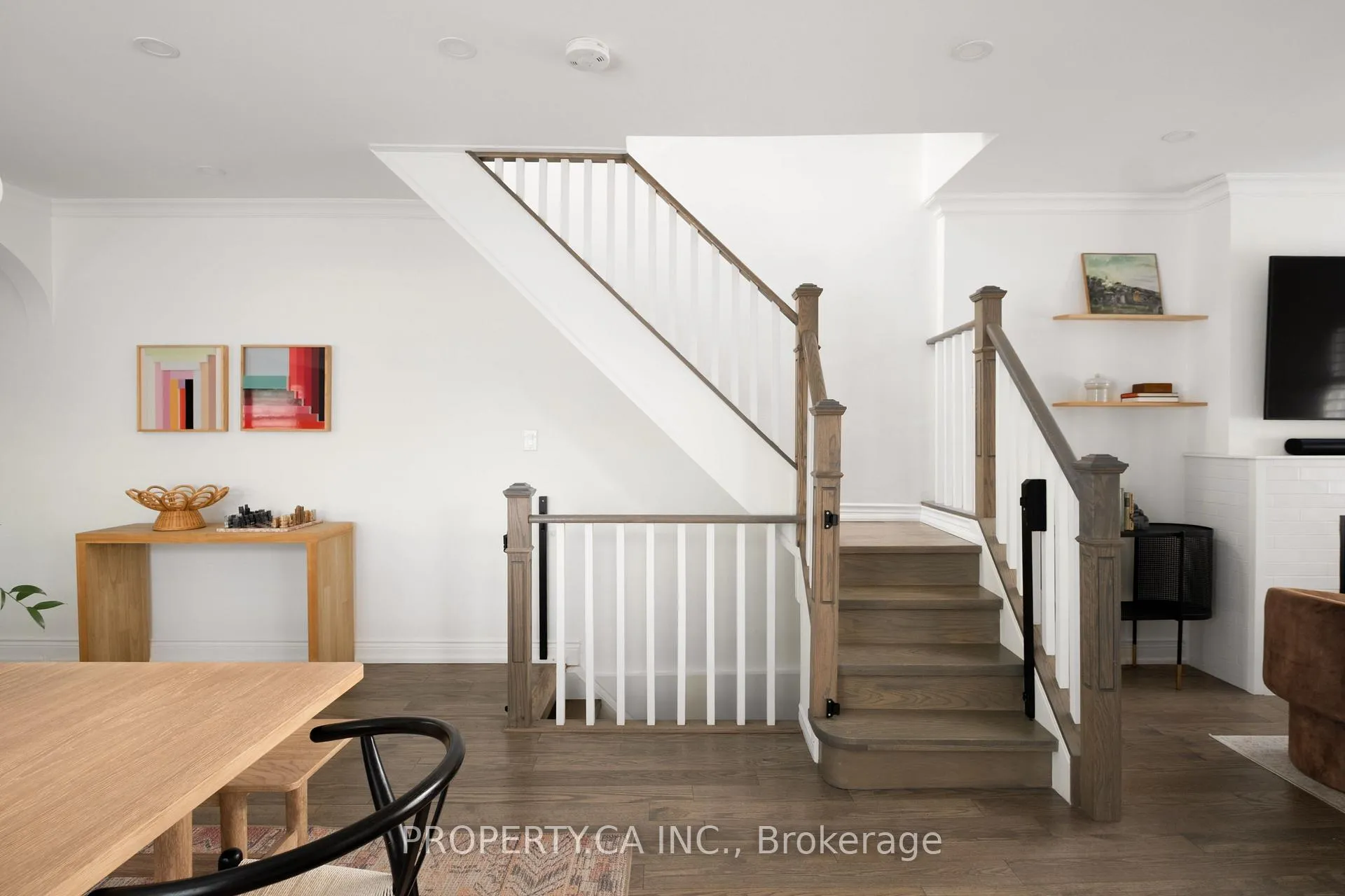 Photo 5 of 124 Milverton Boulevard, Toronto, Danforth — HOMEH