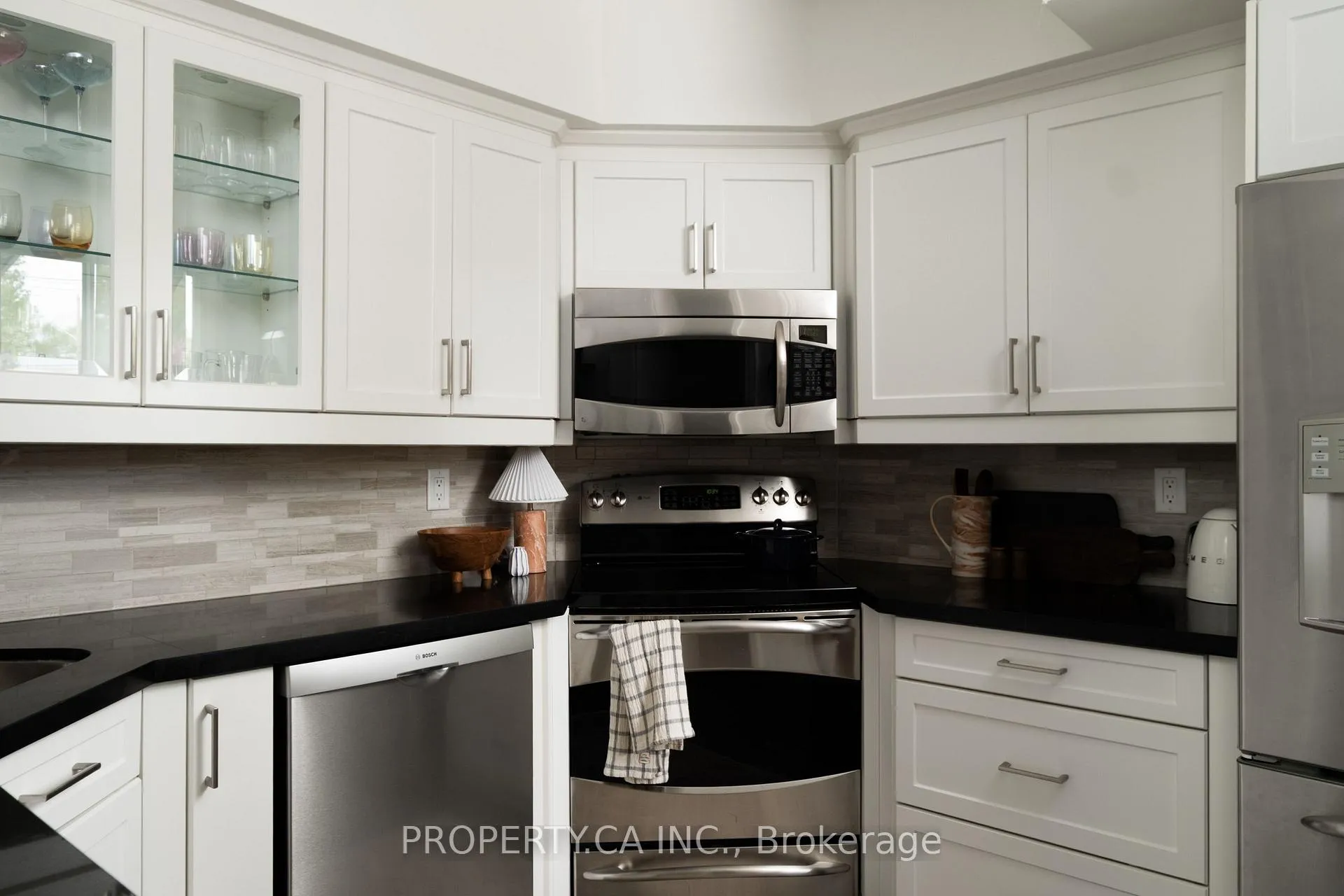 Photo 9 of 124 Milverton Boulevard, Toronto, Danforth — HOMEH