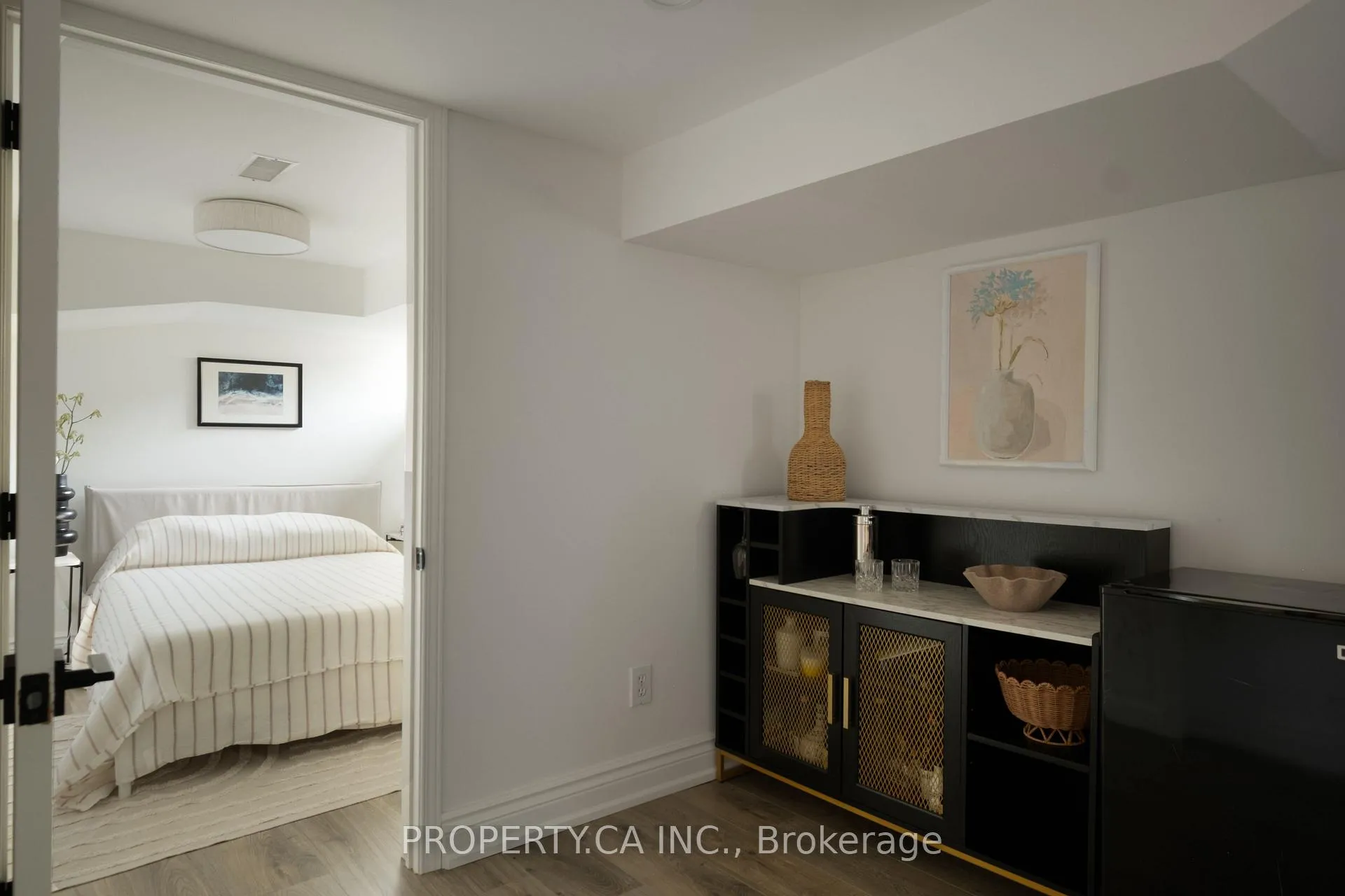 Photo 25 of 124 Milverton Boulevard, Toronto, Danforth — HOMEH