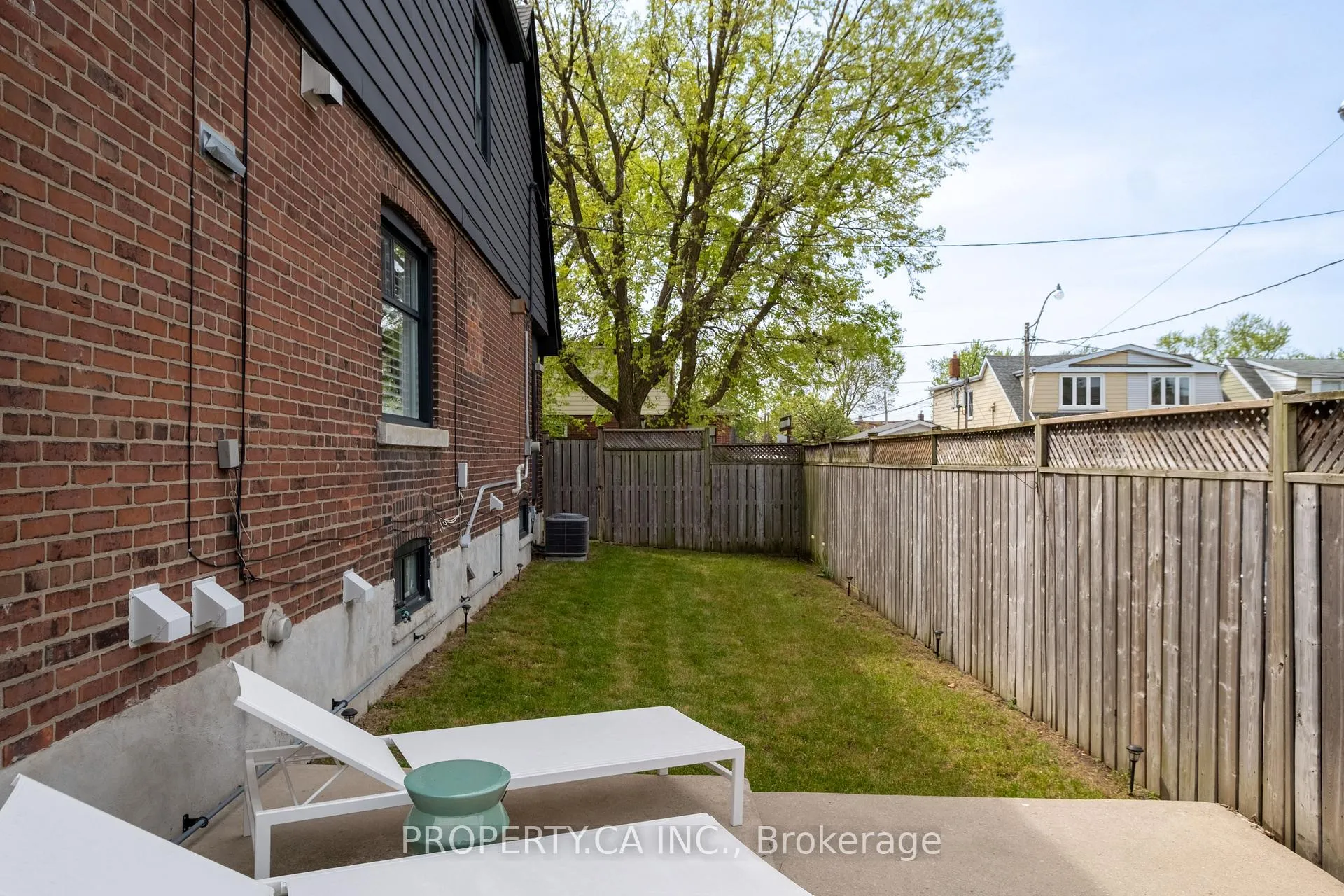 Photo 33 of 124 Milverton Boulevard, Toronto, Danforth — HOMEH