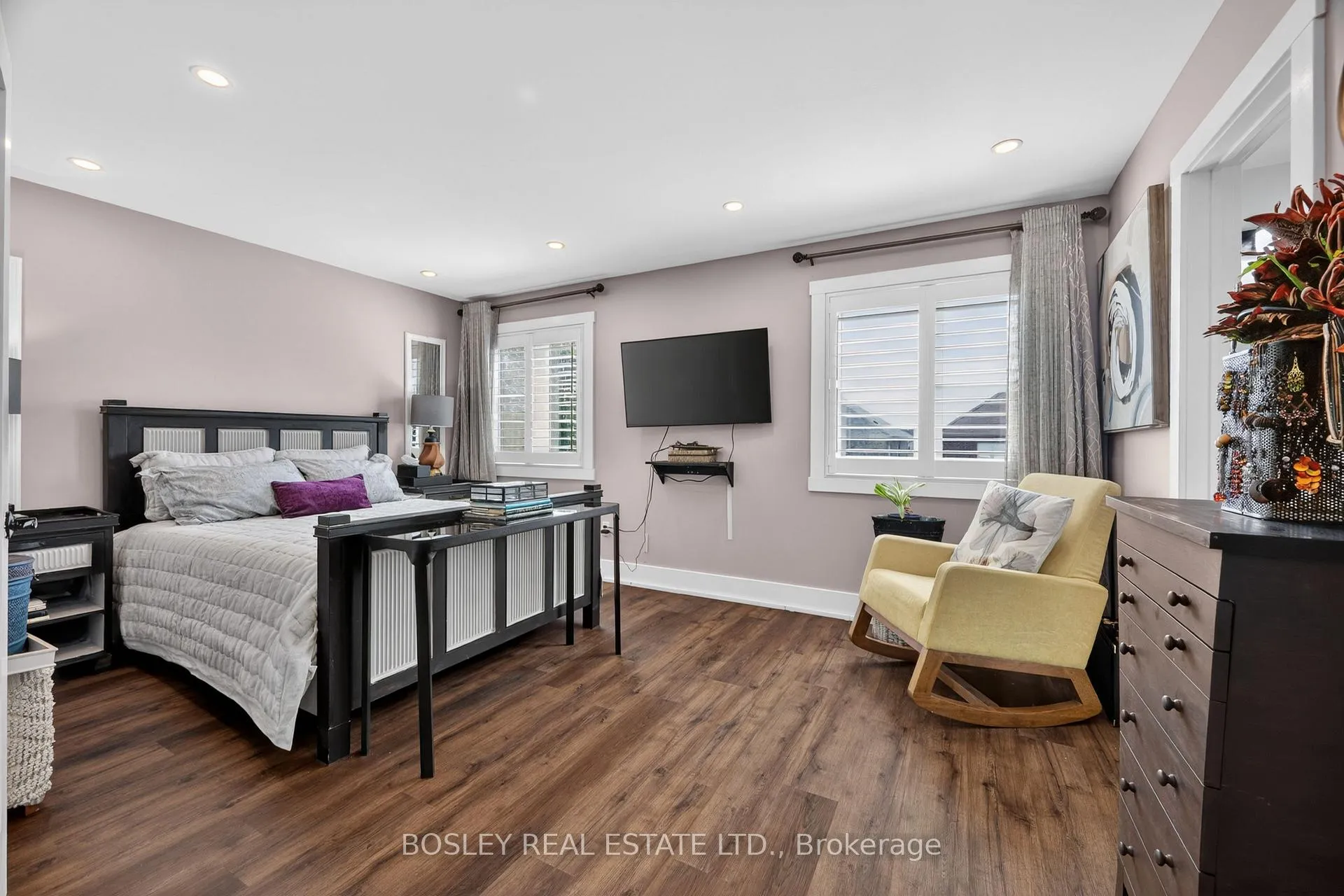 Photo 14 of 2 Bettina Place, Whitby, Rolling Acres — HOMEH