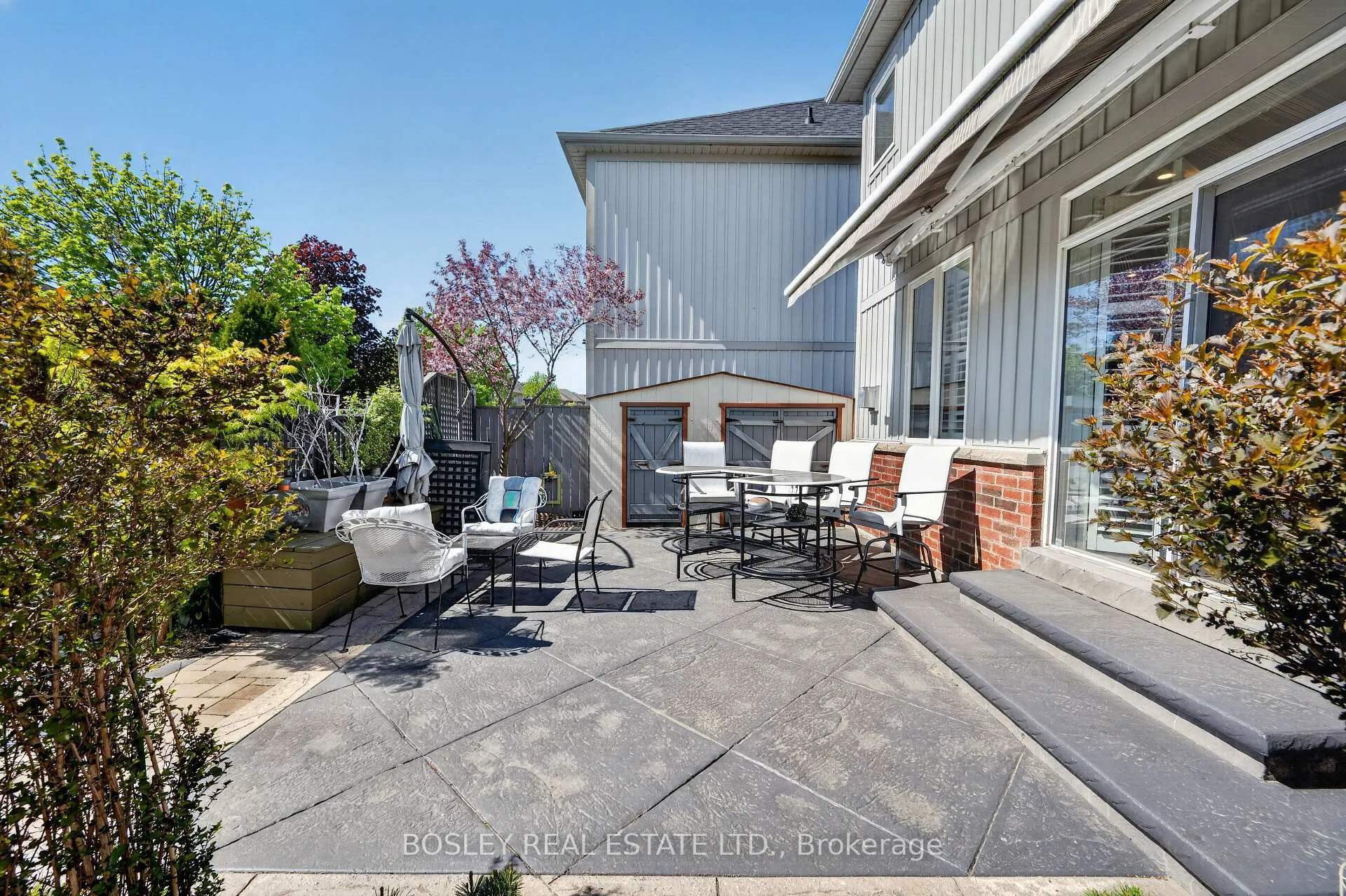 Photo 32 of 2 Bettina Place, Whitby, Rolling Acres — HOMEH