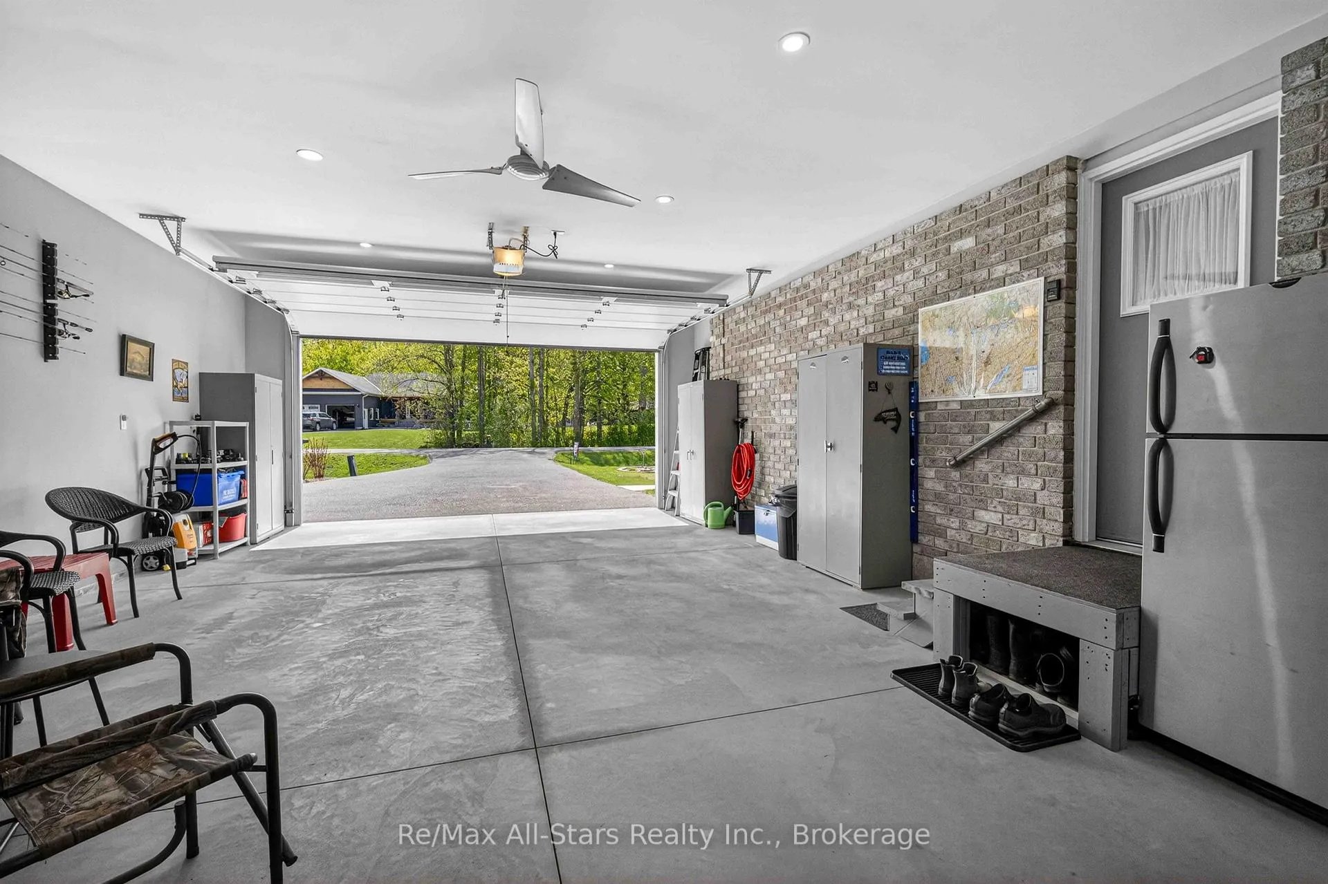 Photo 20 of 113 Pirates Glen Drive, Trent Lakes — HOMEH