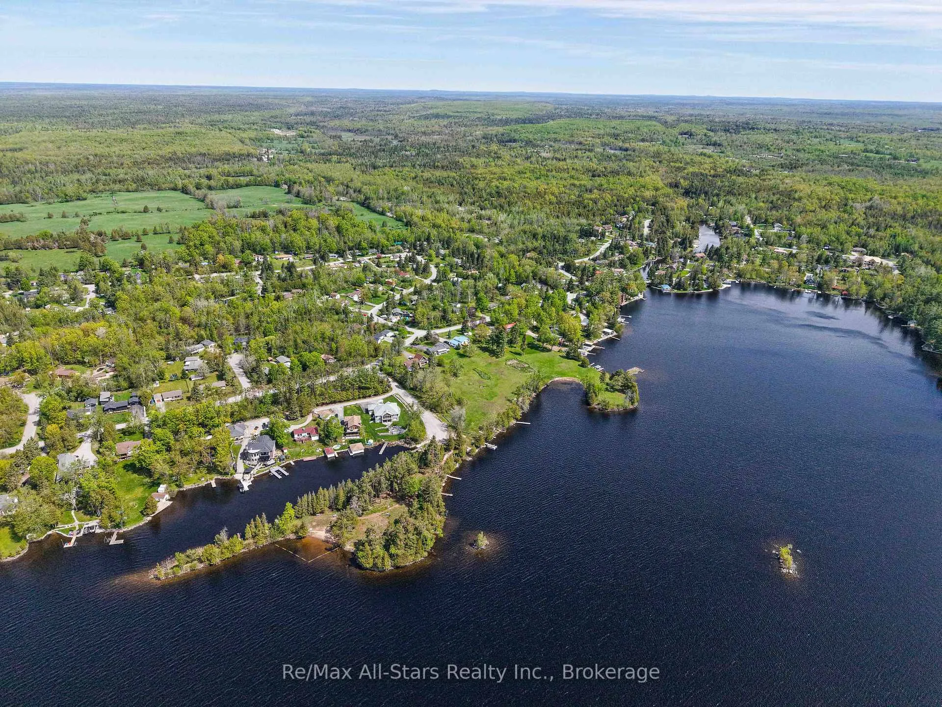 Photo 34 of 113 Pirates Glen Drive, Trent Lakes — HOMEH