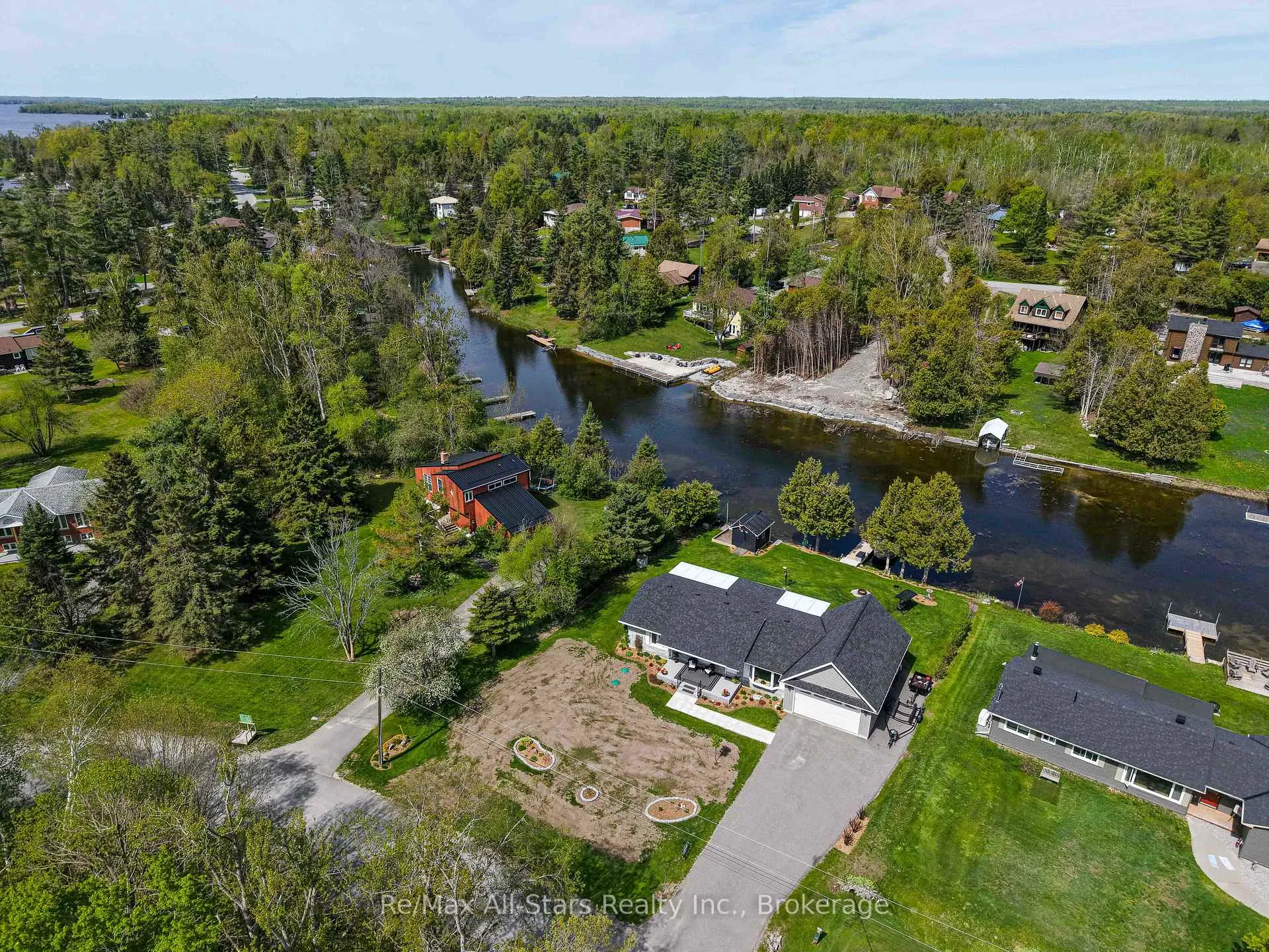 Photo 38 of 113 Pirates Glen Drive, Trent Lakes — HOMEH