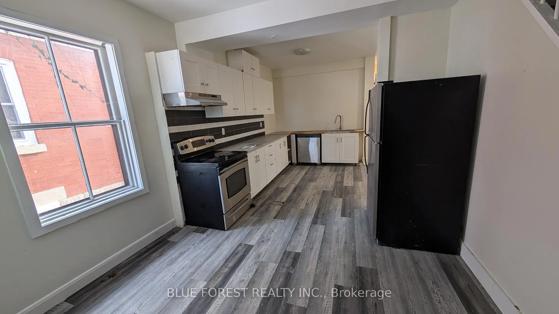 Photo 10 of 26 Nolan Street, St. Thomas — HOMEH