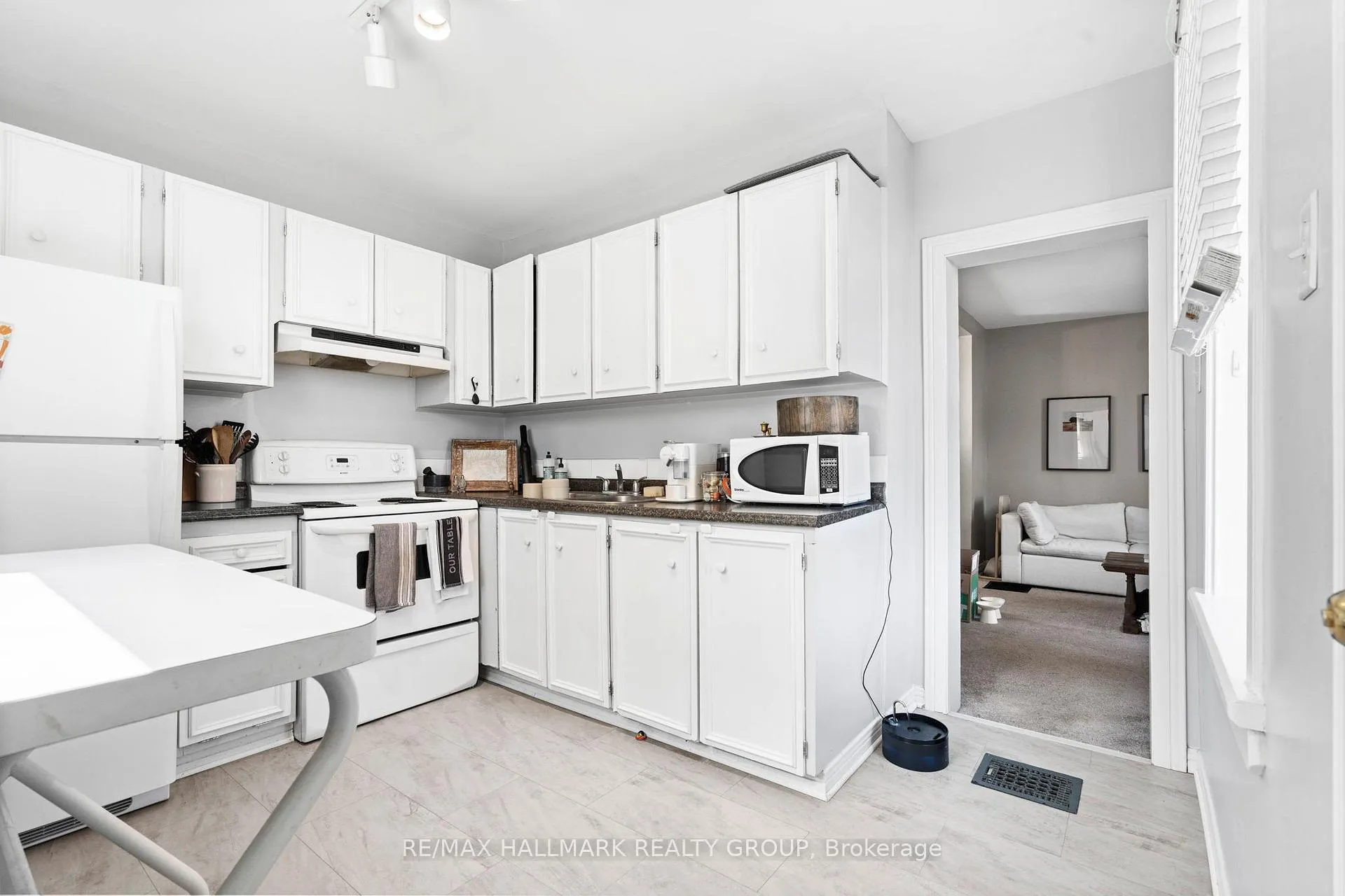 Photo 27 of 58-60 Louisa Street, Ottawa, West Centre Town — HOMEH