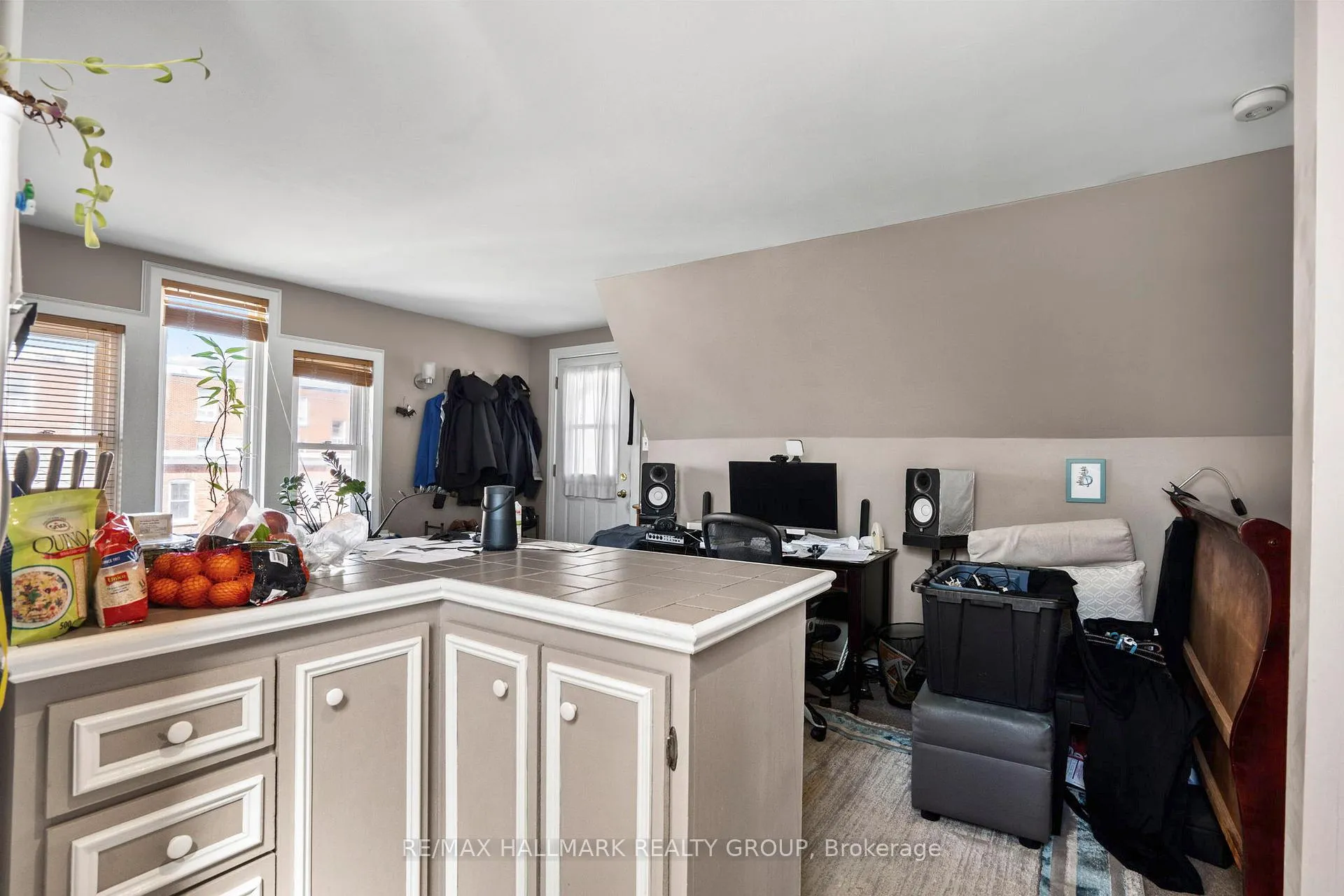 Photo 41 of 58-60 Louisa Street, Ottawa, West Centre Town — HOMEH